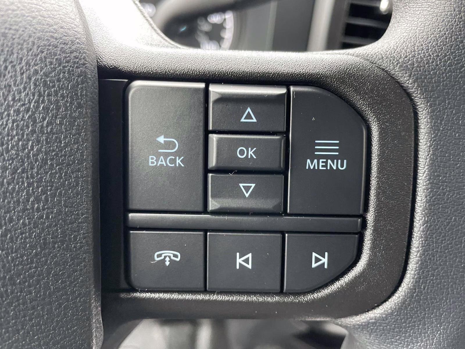 2026 Oxford White Ford Super Duty F-350 DRW XL RWD Chassis