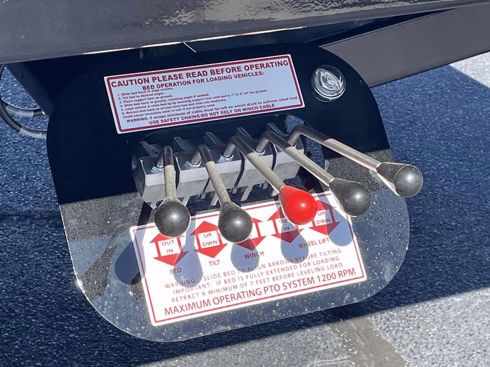 2026 Oxford White Ford Super Duty F-550 DRW XL RWD Chassis