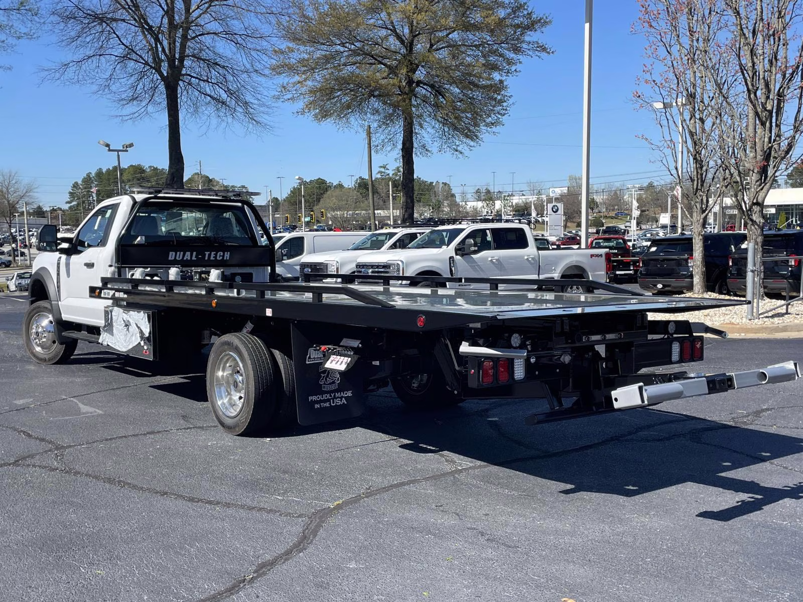 2026 Oxford White Ford Super Duty F-550 DRW XL RWD Chassis