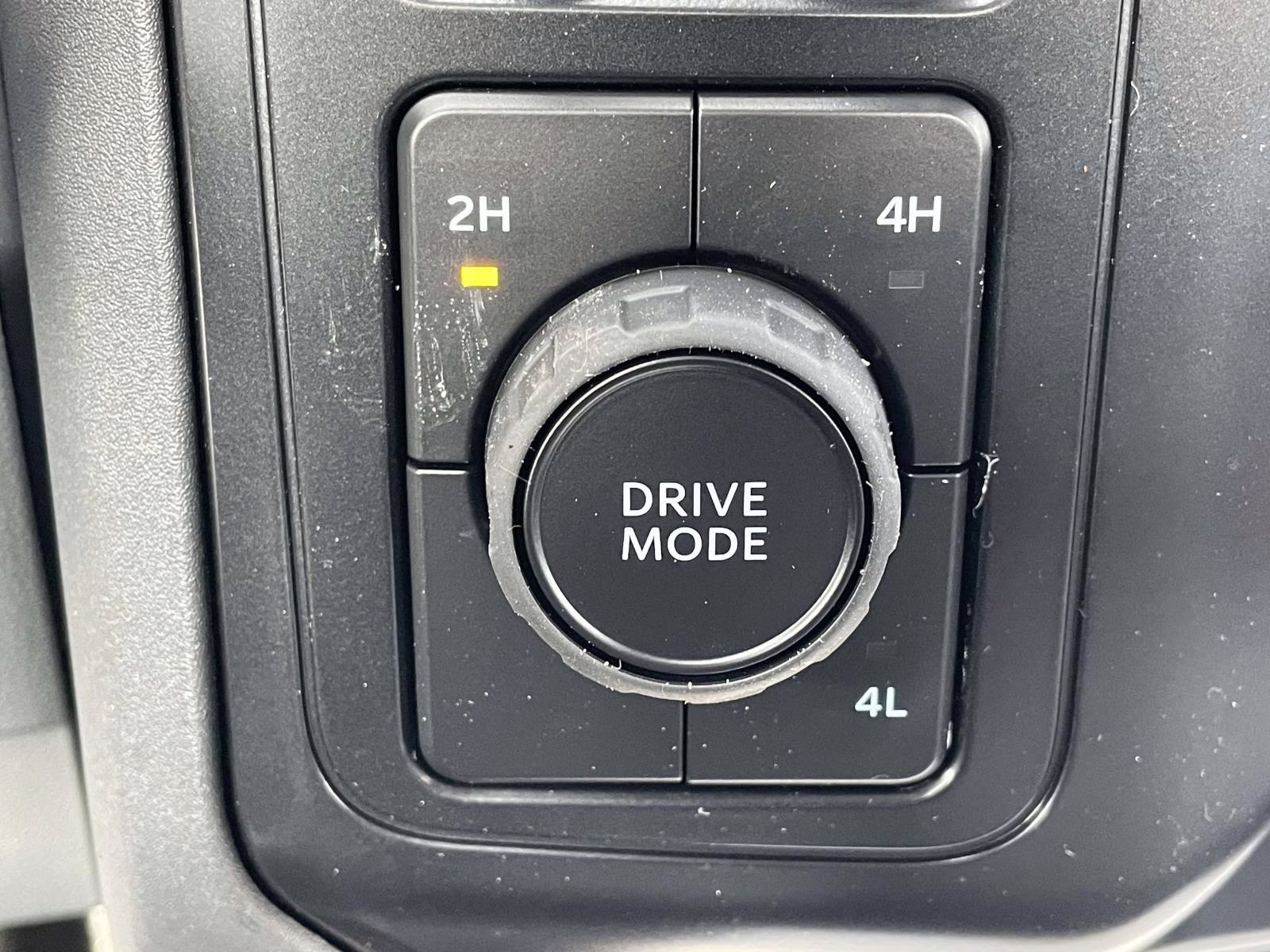 2026 Oxford White Ford Super Duty F-550 DRW XL RWD Chassis