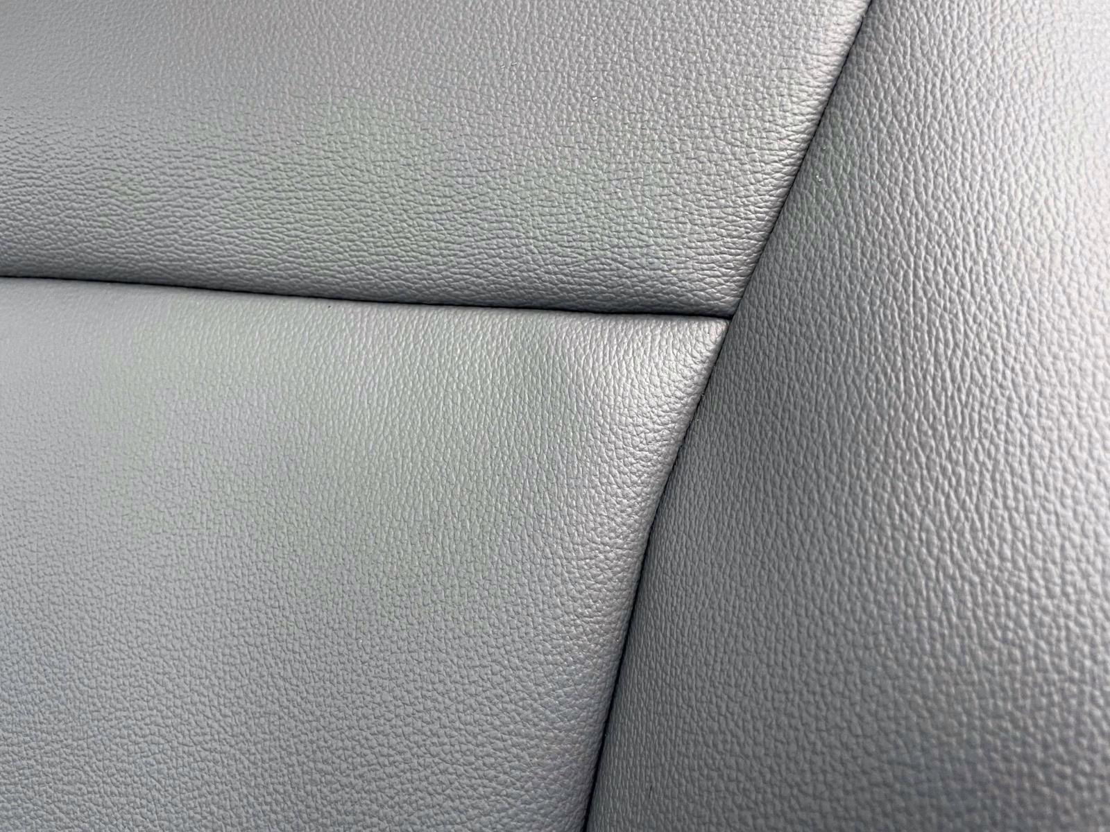 2026 Oxford White Ford Super Duty F-550 DRW XL 4X4 Chassis