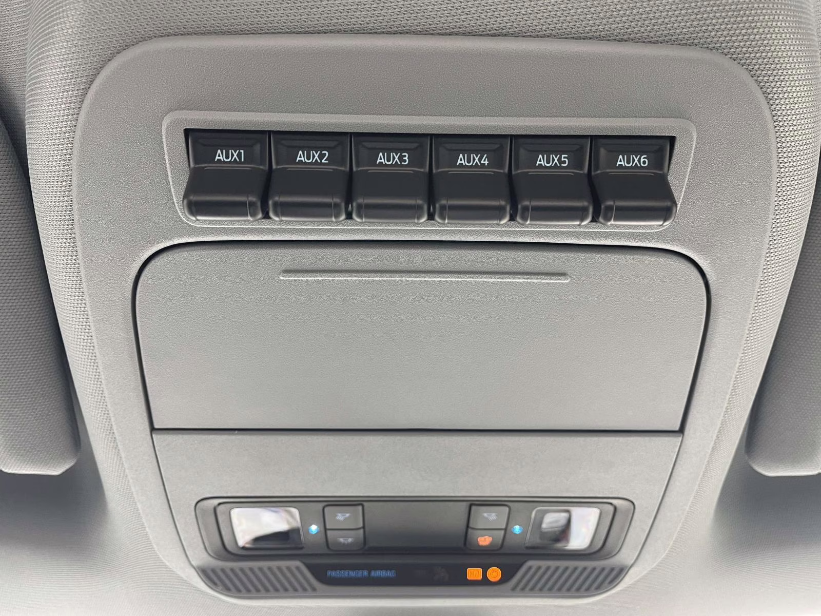 2026 Oxford White Ford Super Duty F-550 DRW XL 4X4 Chassis