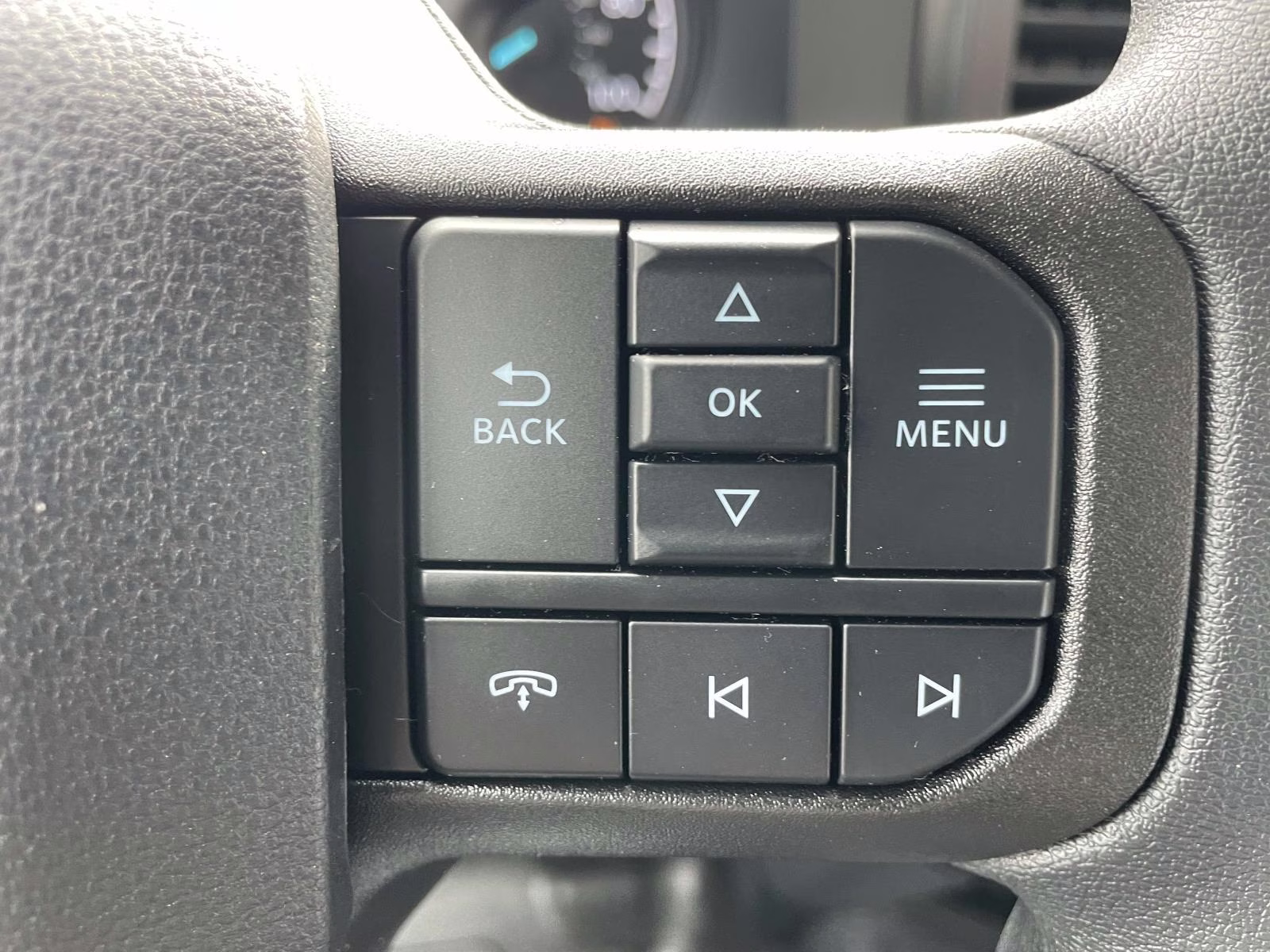 2026 Oxford White Ford Super Duty F-350 SRW XL 4X4 Chassis