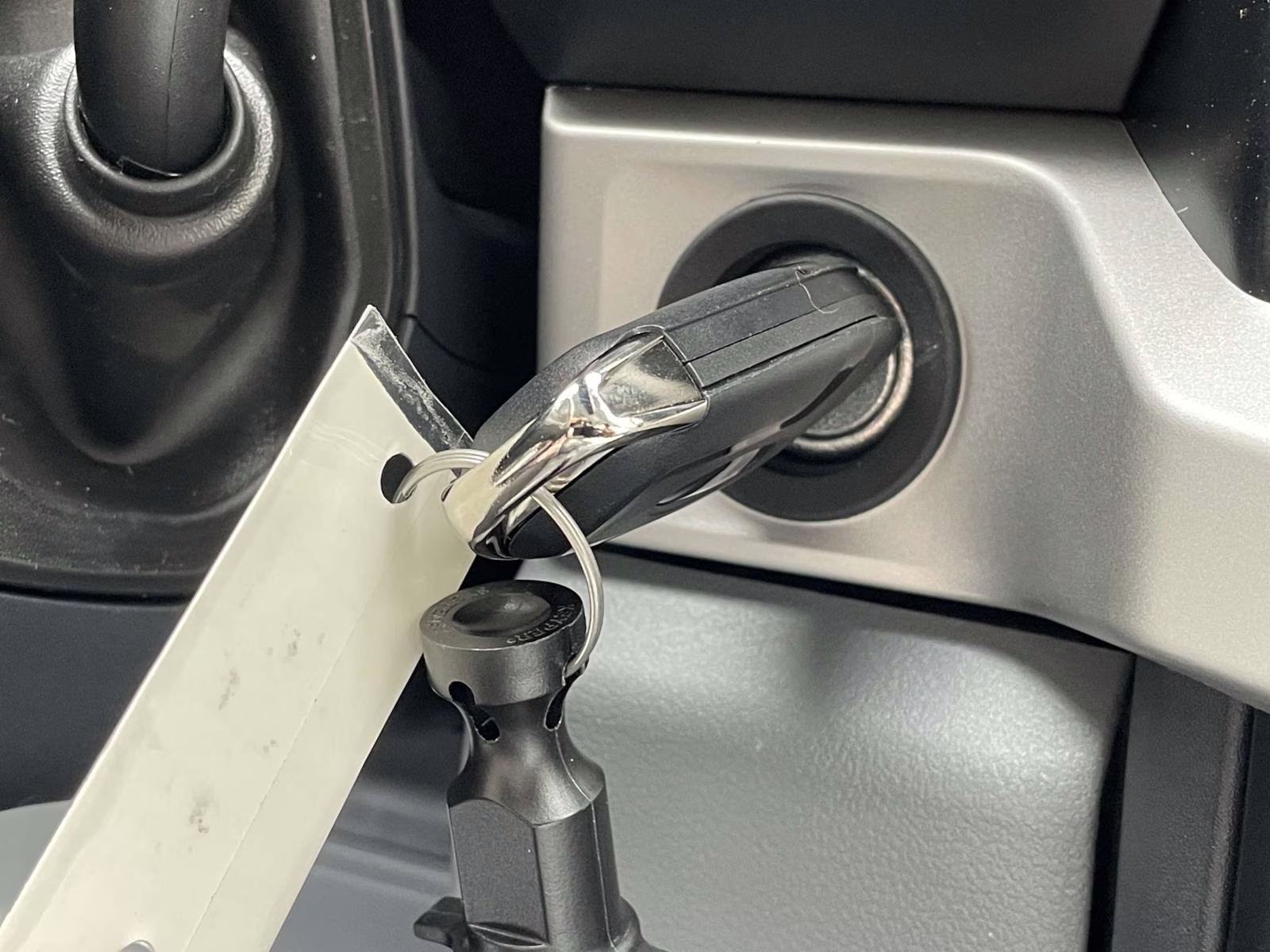 2026 Oxford White Ford Super Duty F-350 SRW XL 4X4 Chassis