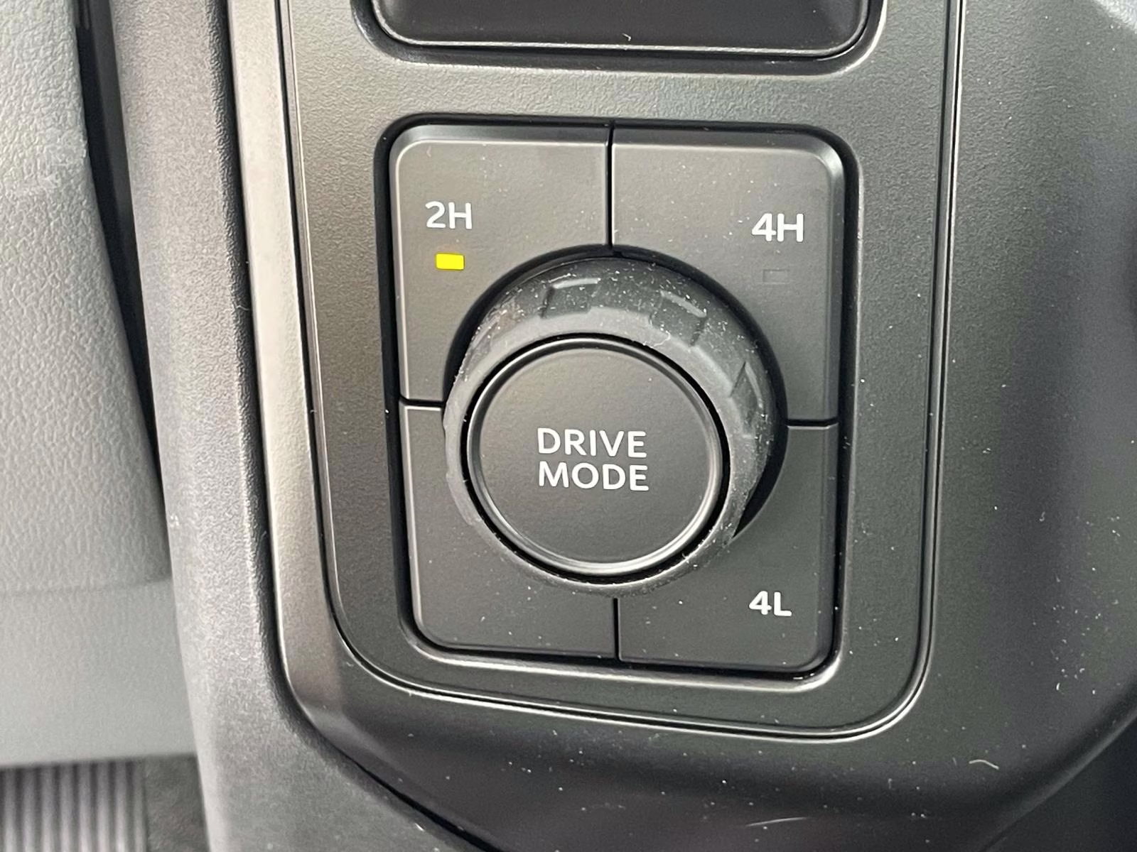 2025 Oxford White Ford Super Duty F-350 DRW XL RWD Chassis