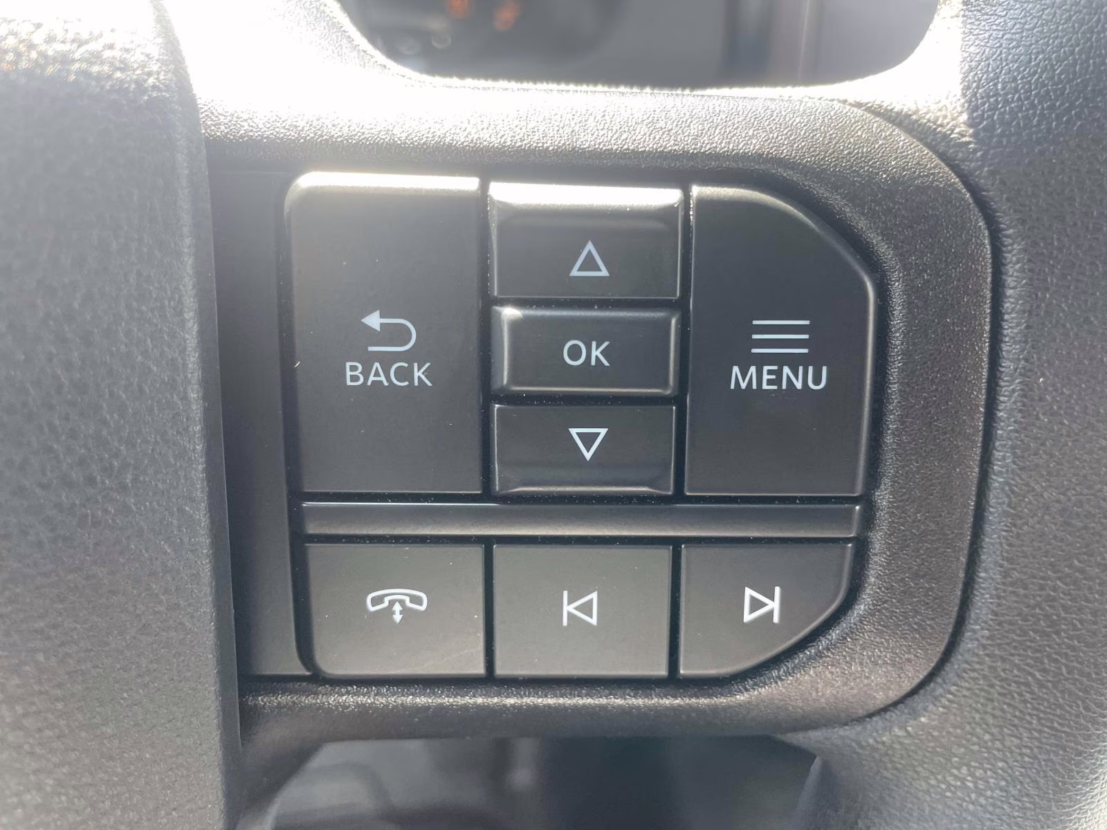 2025 Oxford White Ford Super Duty F-350 DRW XL 4X4 Chassis