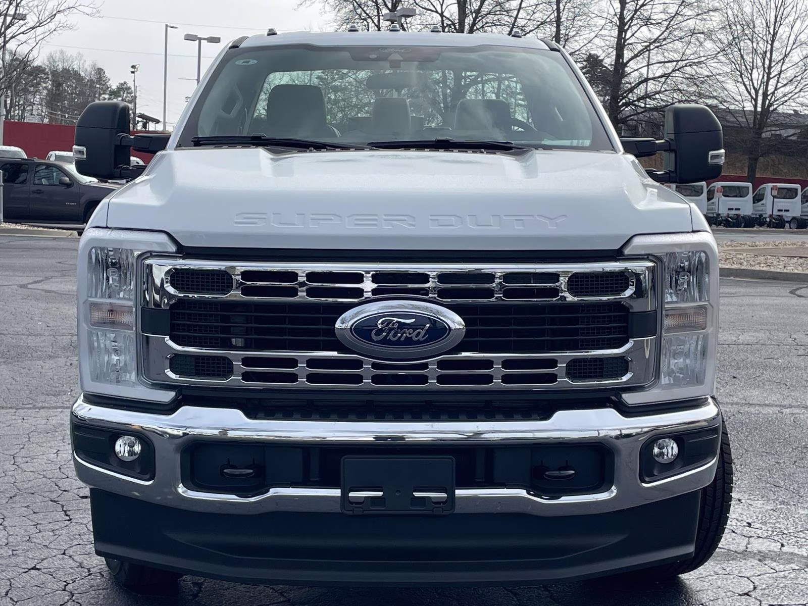 2026 Oxford White Ford Super Duty F-350 DRW XL 4X4 Chassis