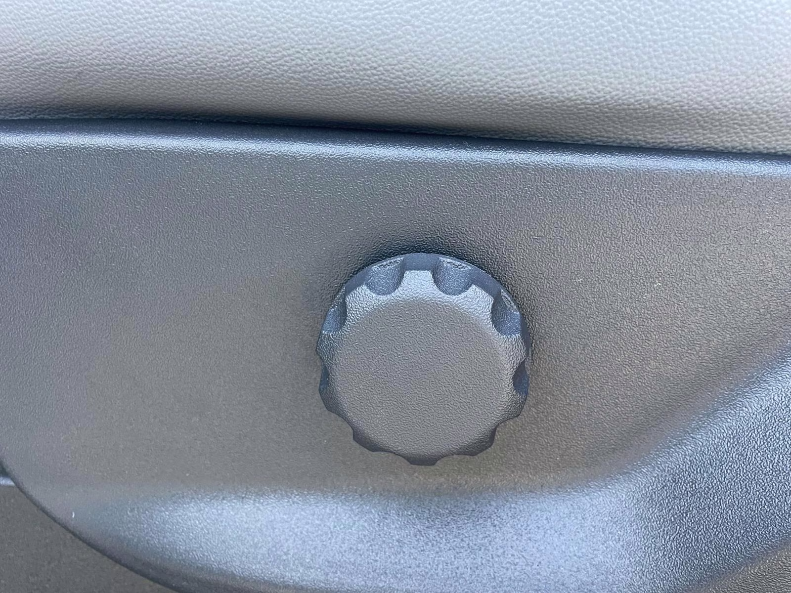 2026 Oxford White Ford Super Duty F-550 DRW XL 4X4 Chassis