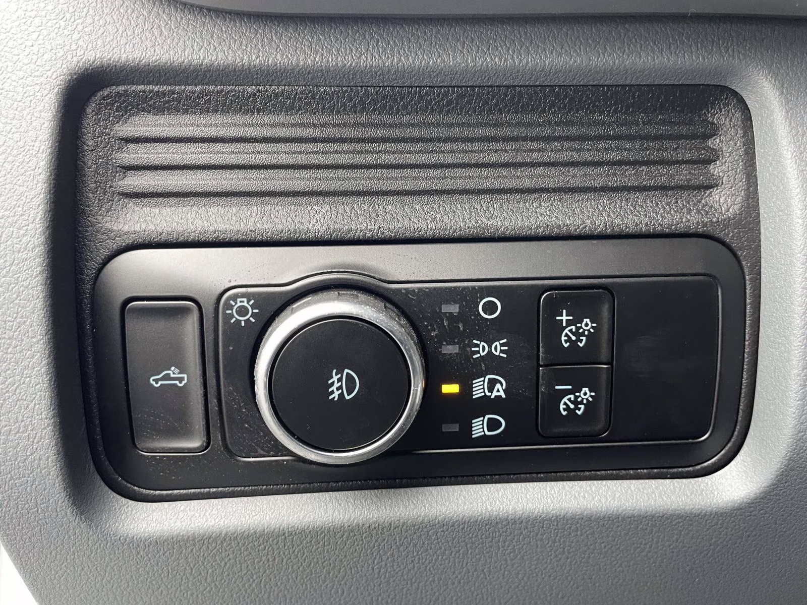 2026 Oxford White Ford Super Duty F-550 DRW XL 4X4 Chassis