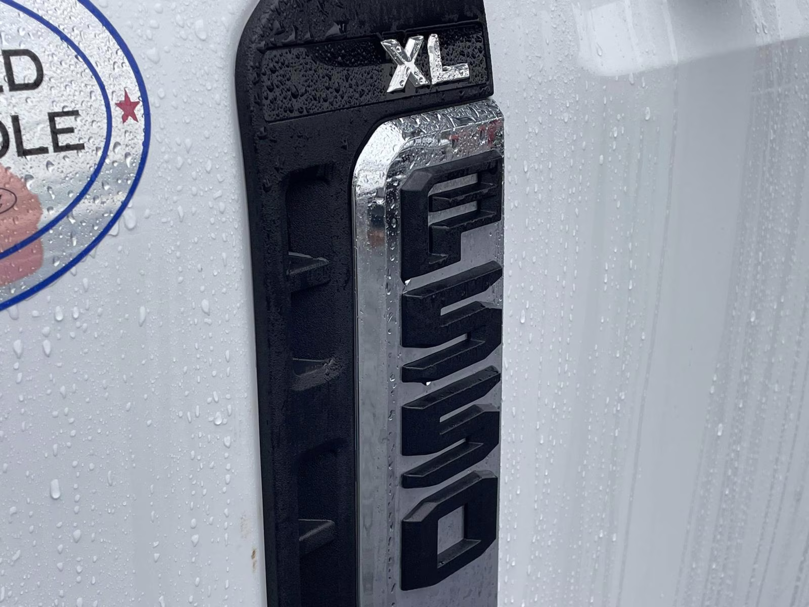 2026 Oxford White Ford Super Duty F-550 DRW XL 4X4 Chassis