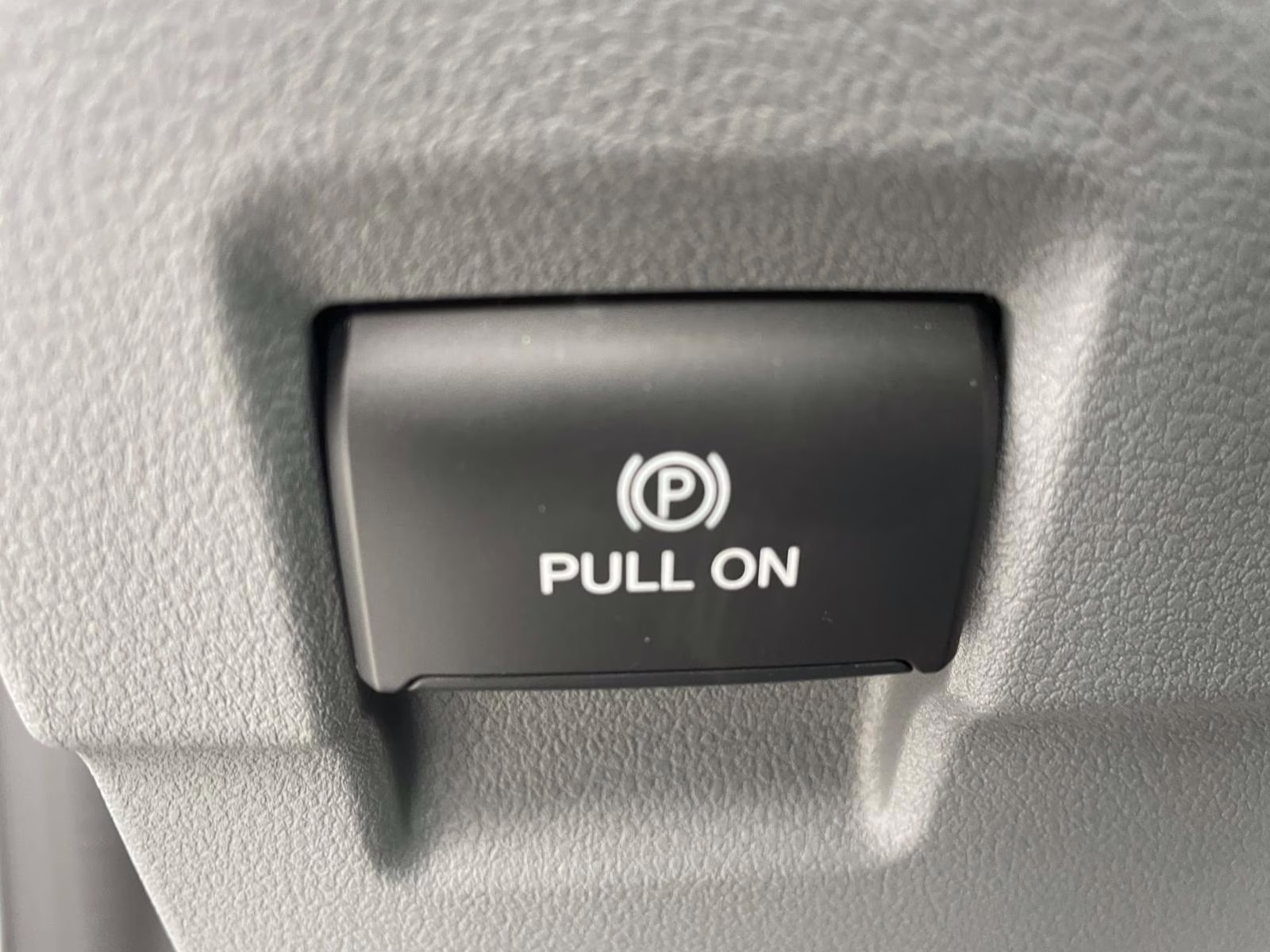 2026 Oxford White Ford Super Duty F-450 DRW XL RWD Chassis