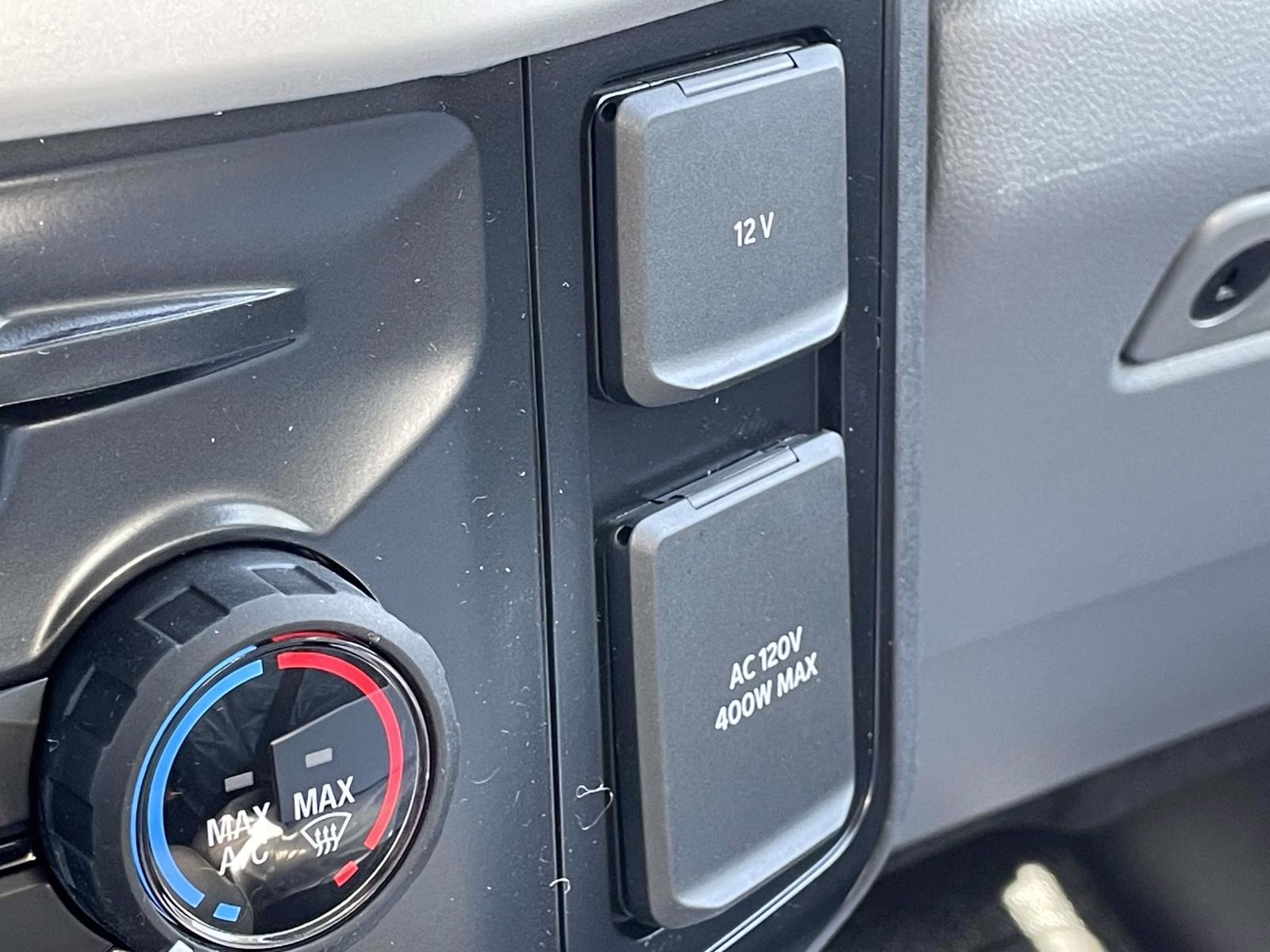 2026 Oxford White Ford Super Duty F-450 DRW XL 4X4 Chassis