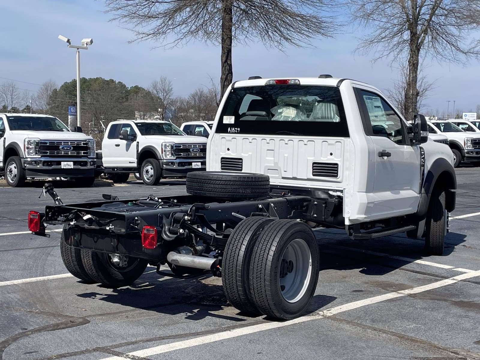2026 Oxford White Ford Super Duty F-450 DRW XL 4X4 Chassis