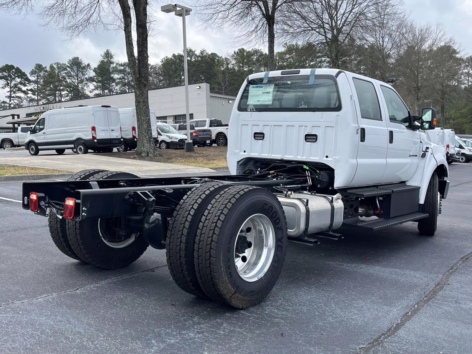 2026 Oxford White Ford F-650SD Base RWD Truck