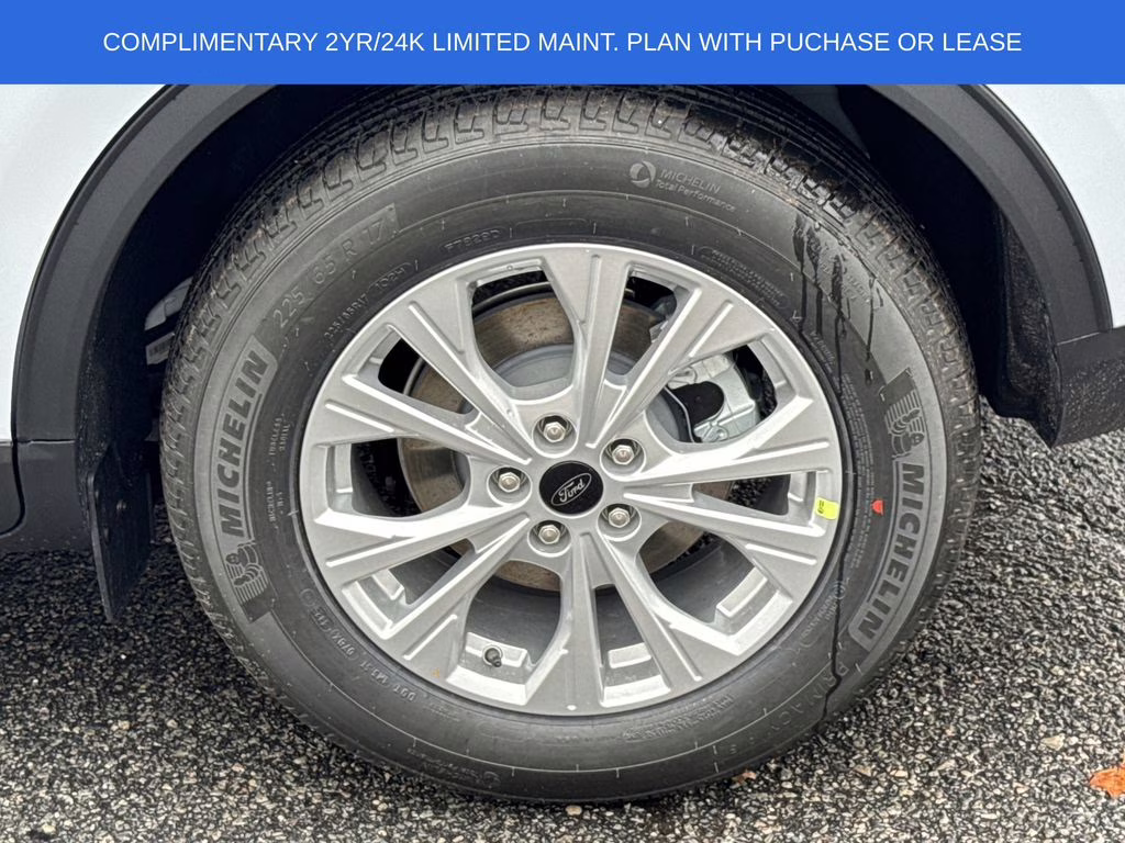 2026 Silver Metallic Ford Escape Active FWD SUV