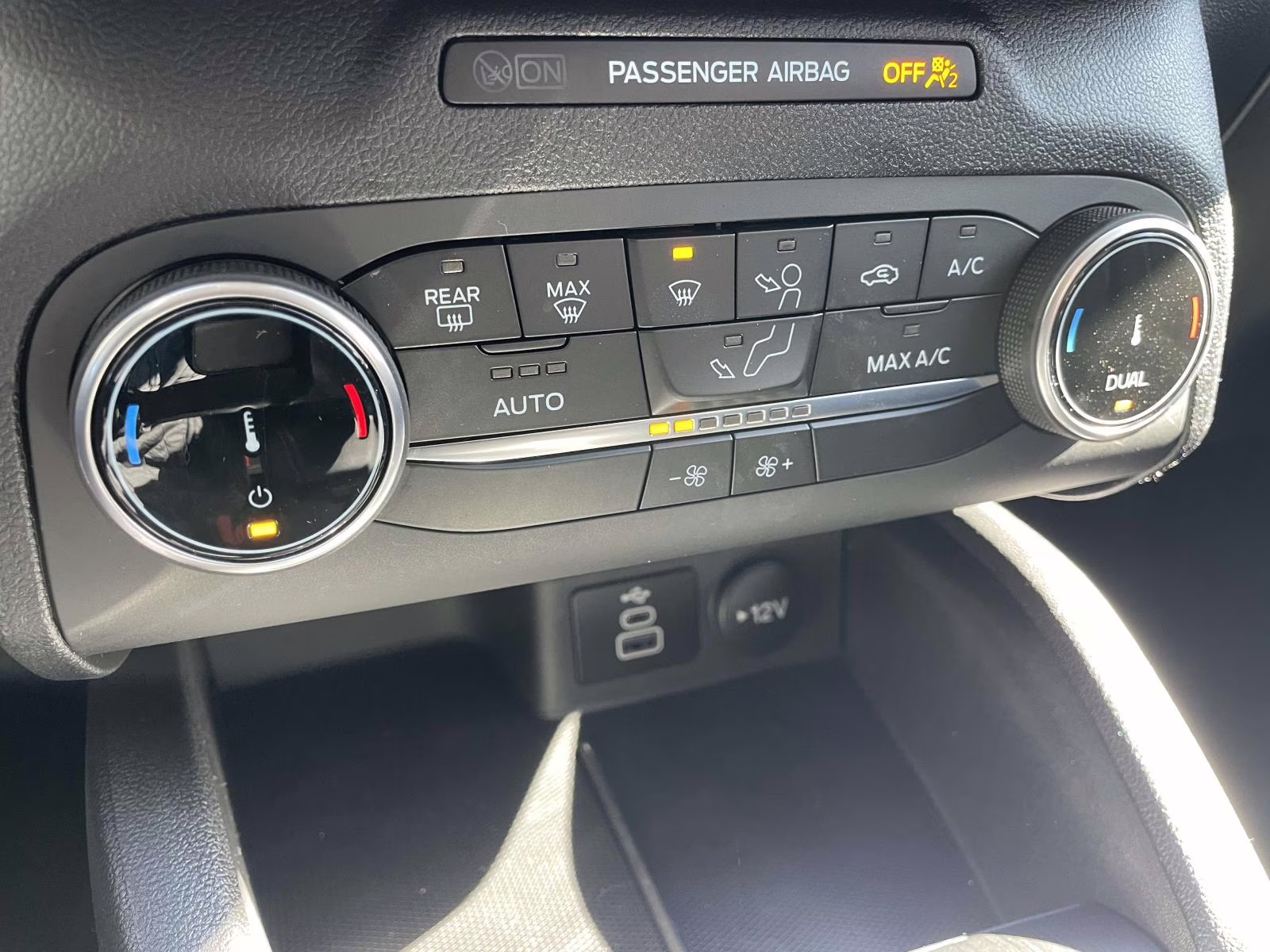 2026 Silver Metallic Ford Escape Active FWD SUV