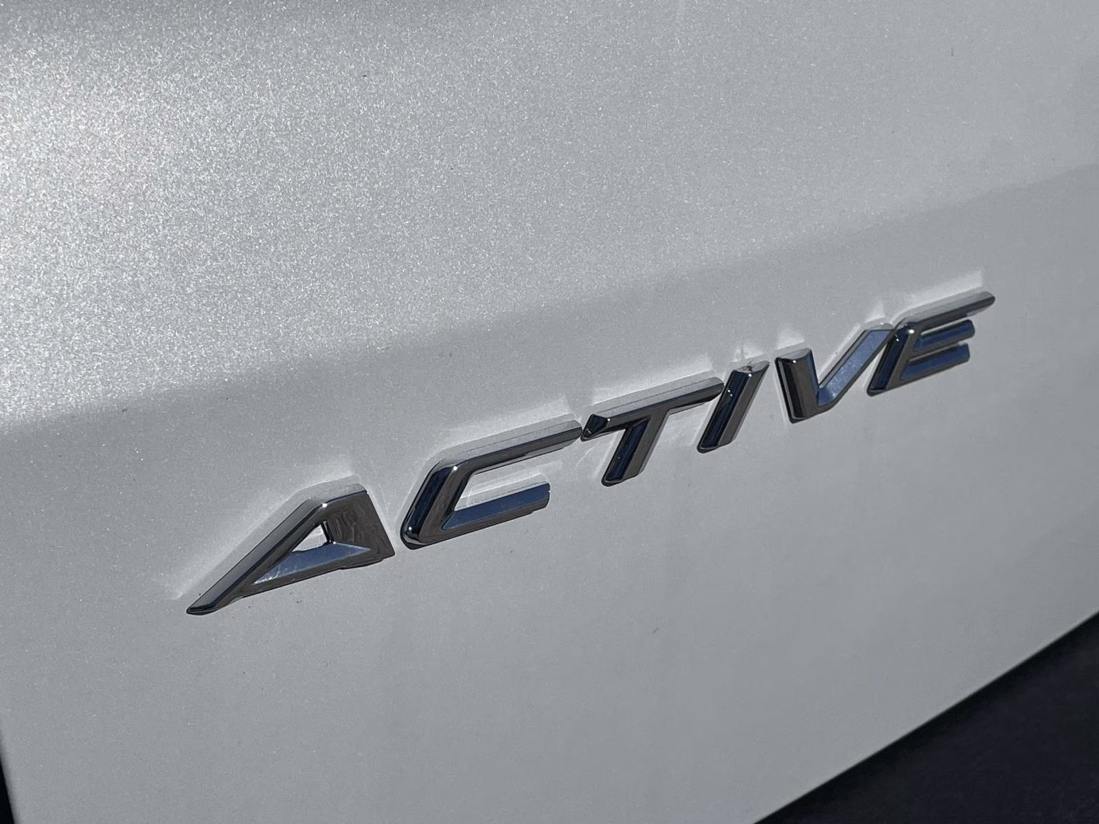 2026 Silver Metallic Ford Escape Active FWD SUV