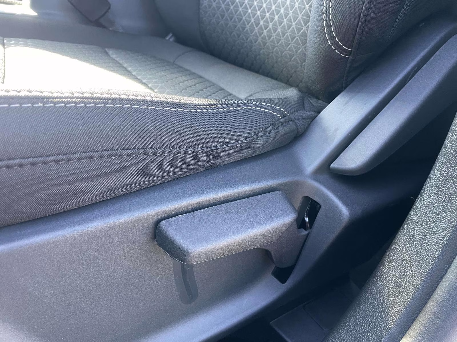 2026 Vapor Blue Ford Escape Active FWD SUV