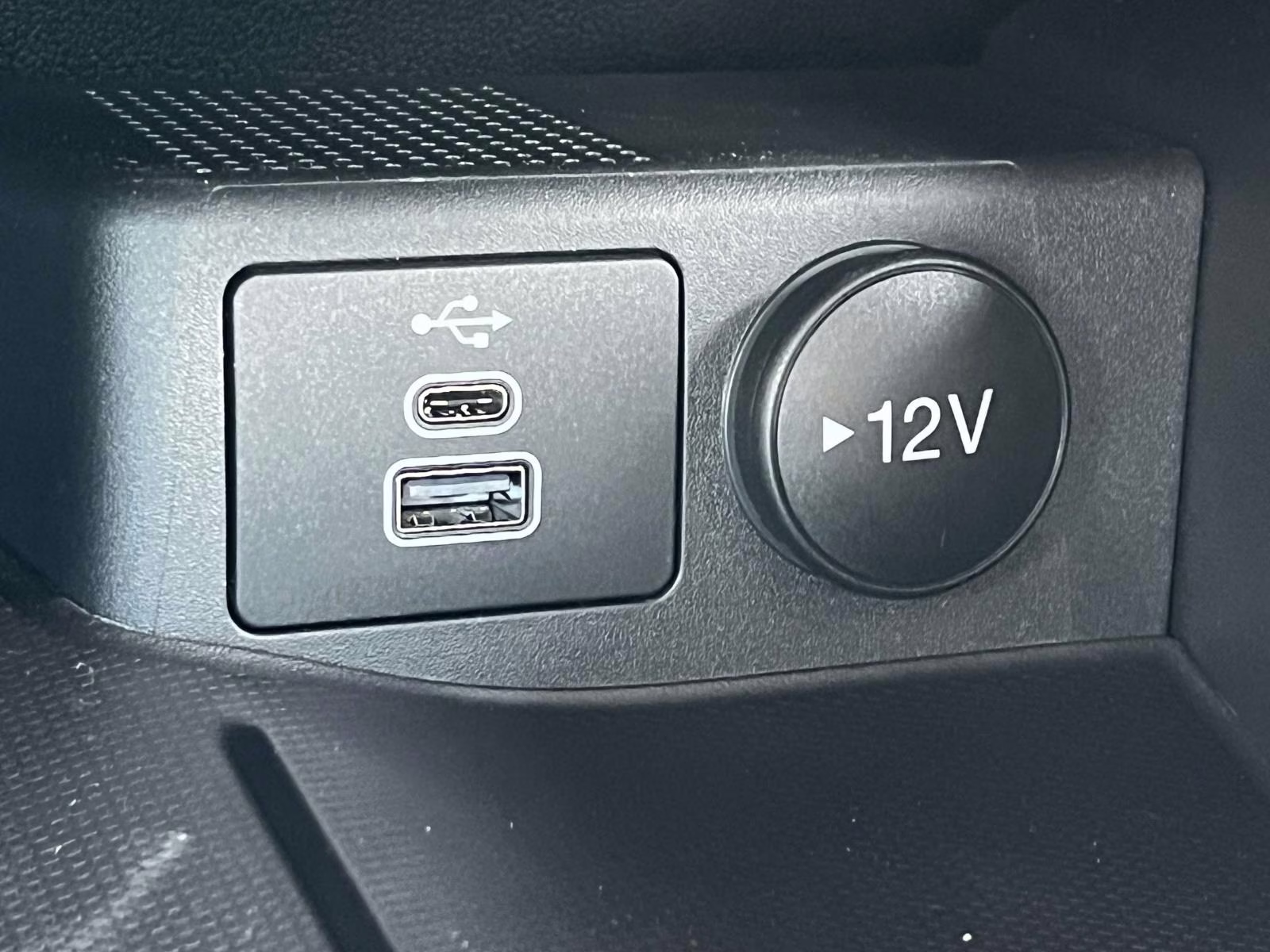 2026 Vapor Blue Ford Escape Active FWD SUV