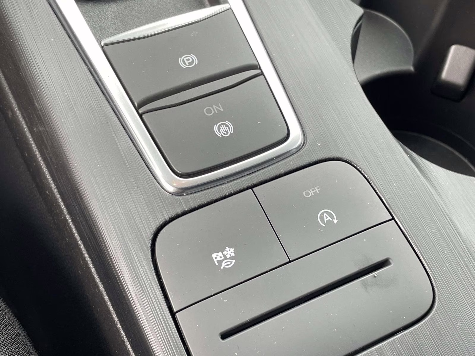 2026 Gray Metallic Ford Escape Active FWD SUV