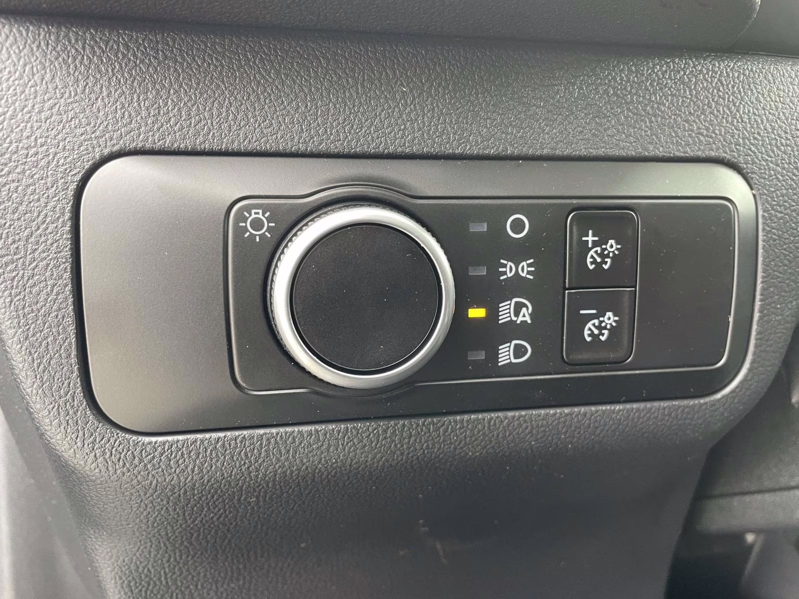 2026 Gray Metallic Ford Escape Active FWD SUV