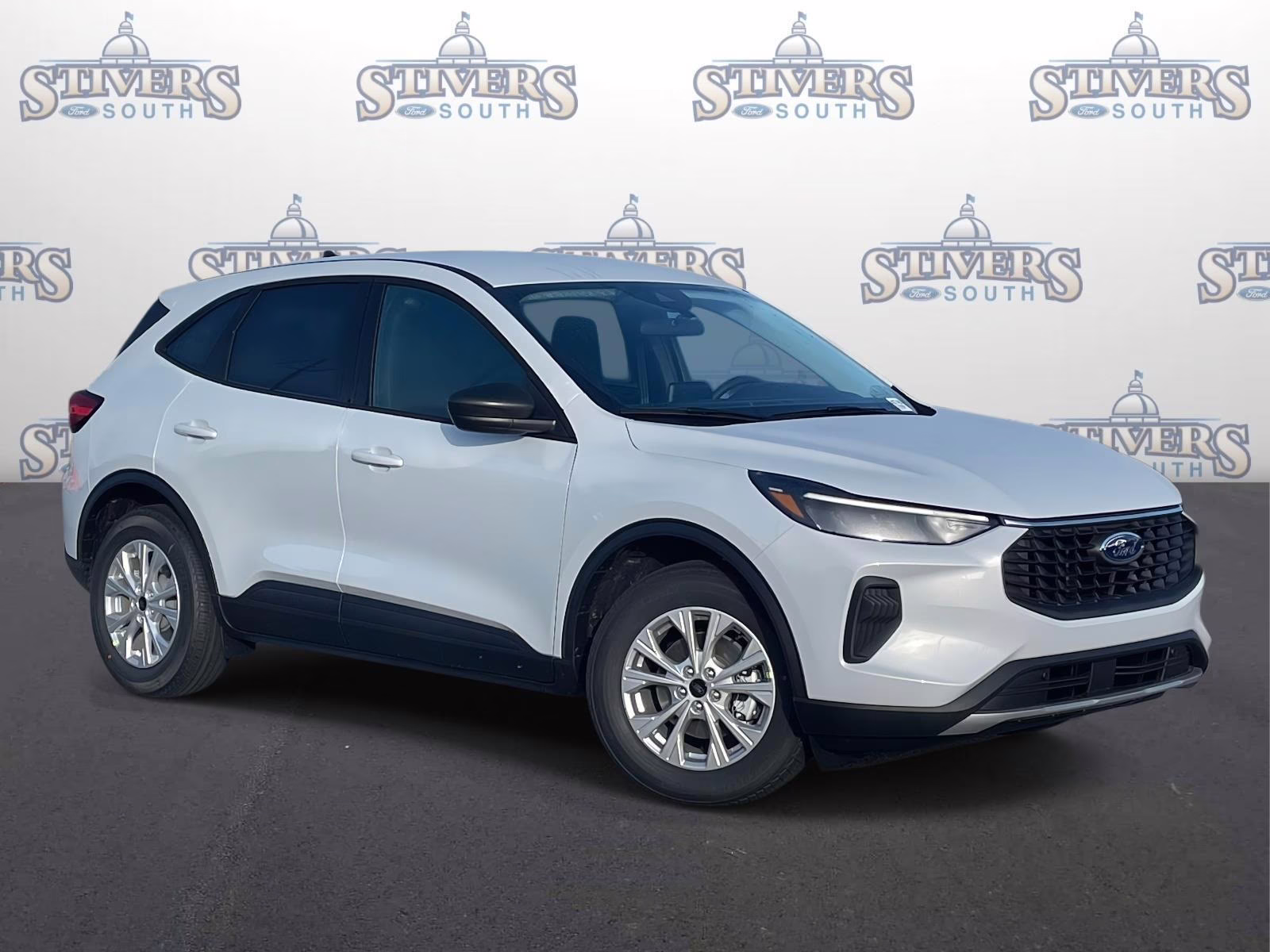 2026 Silver Metallic Ford Escape Active FWD SUV