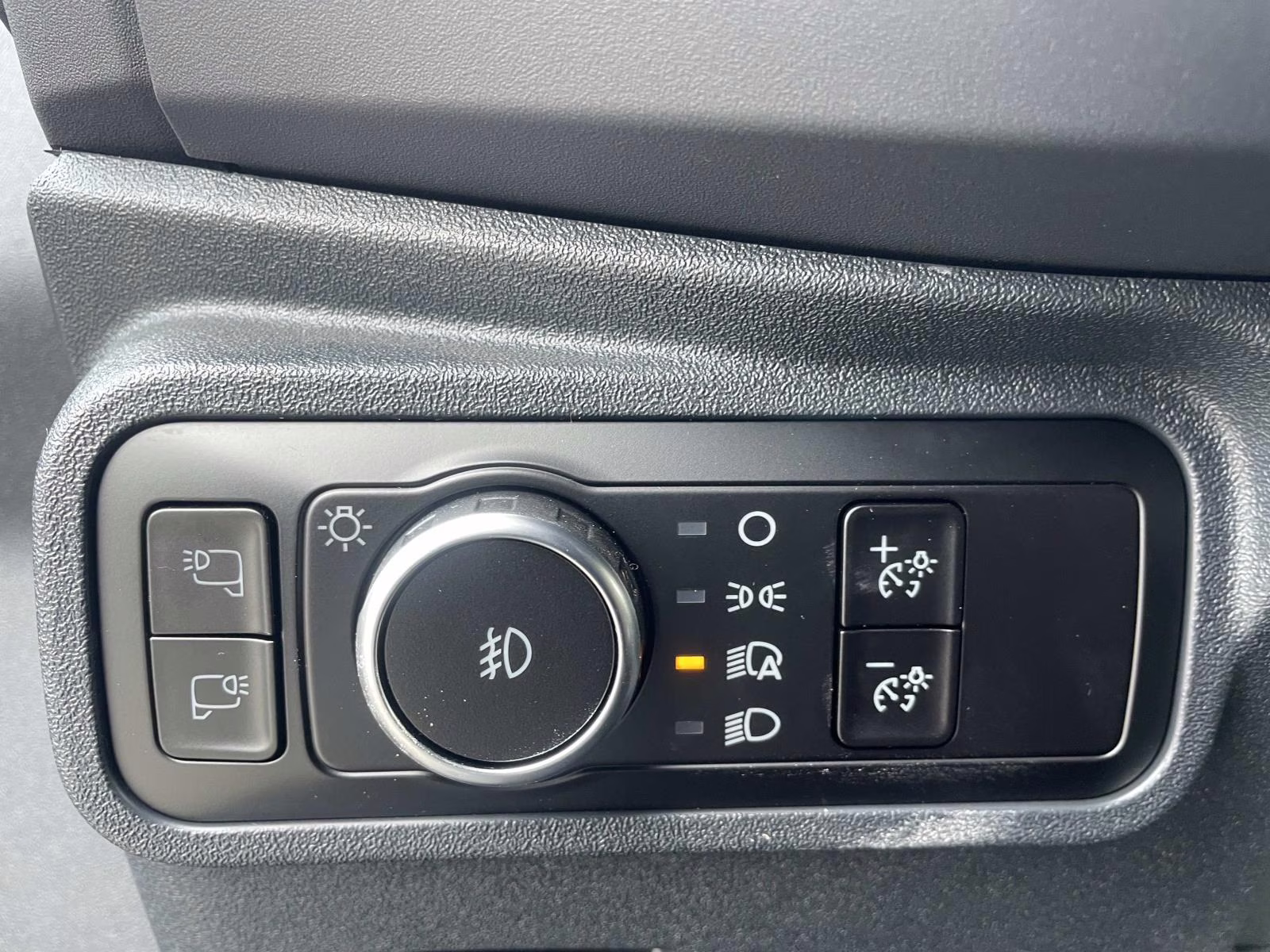 2025 Shadow Black Ford Bronco Outer Banks 4X4 SUV