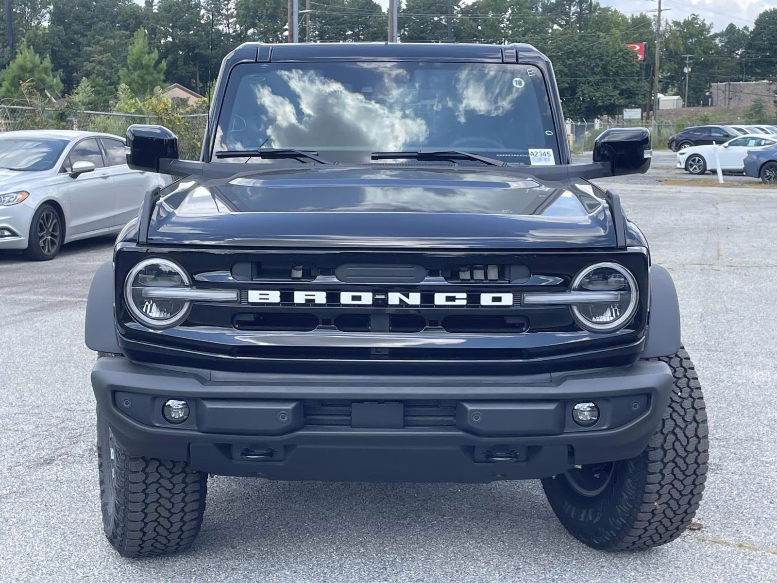 2025 Shadow Black Ford Bronco Outer Banks 4X4 SUV