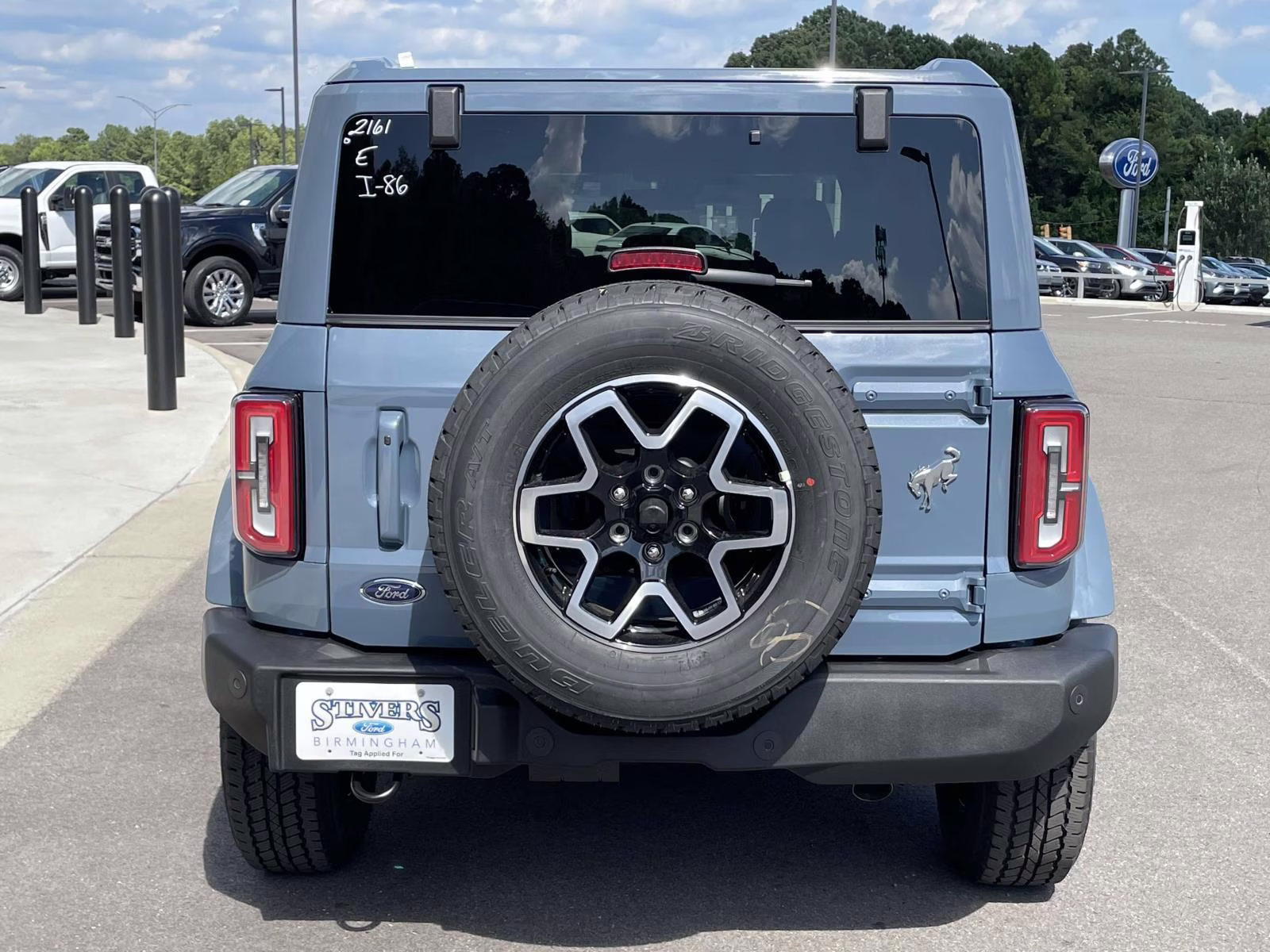 2025 Azure Gray Metallic Ford Bronco Outer Banks 4X4 SUV