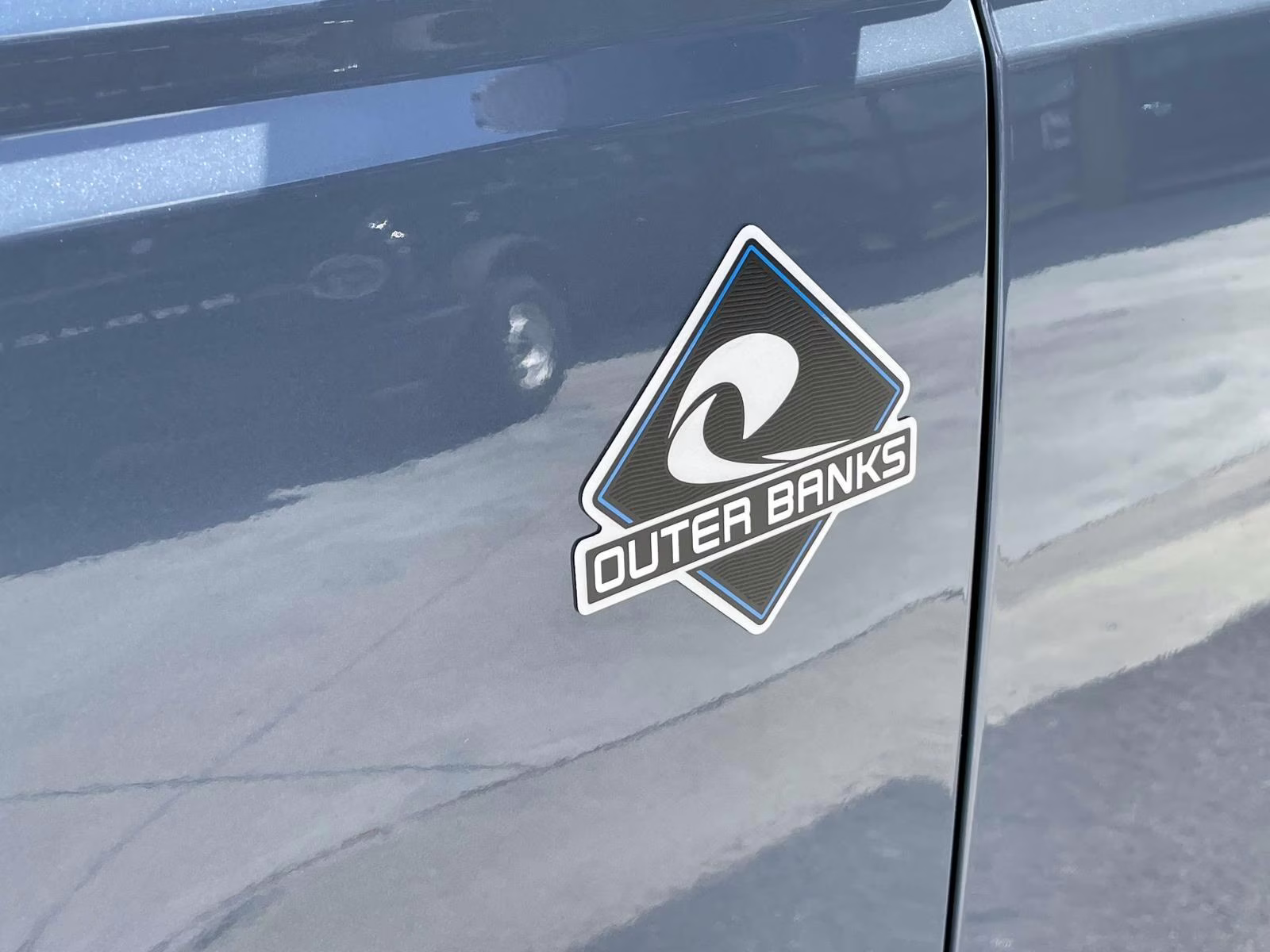 2025 Azure Gray Metallic Ford Bronco Outer Banks 4X4 SUV