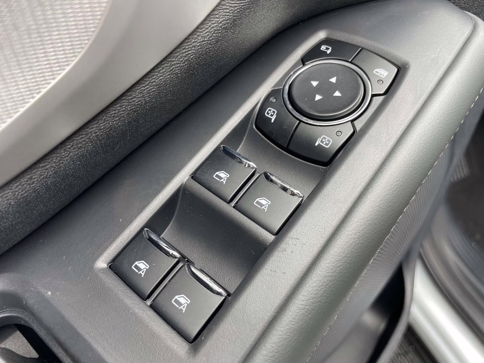 2026 Silver Metallic Ford Expedition Max Active RWD SUV