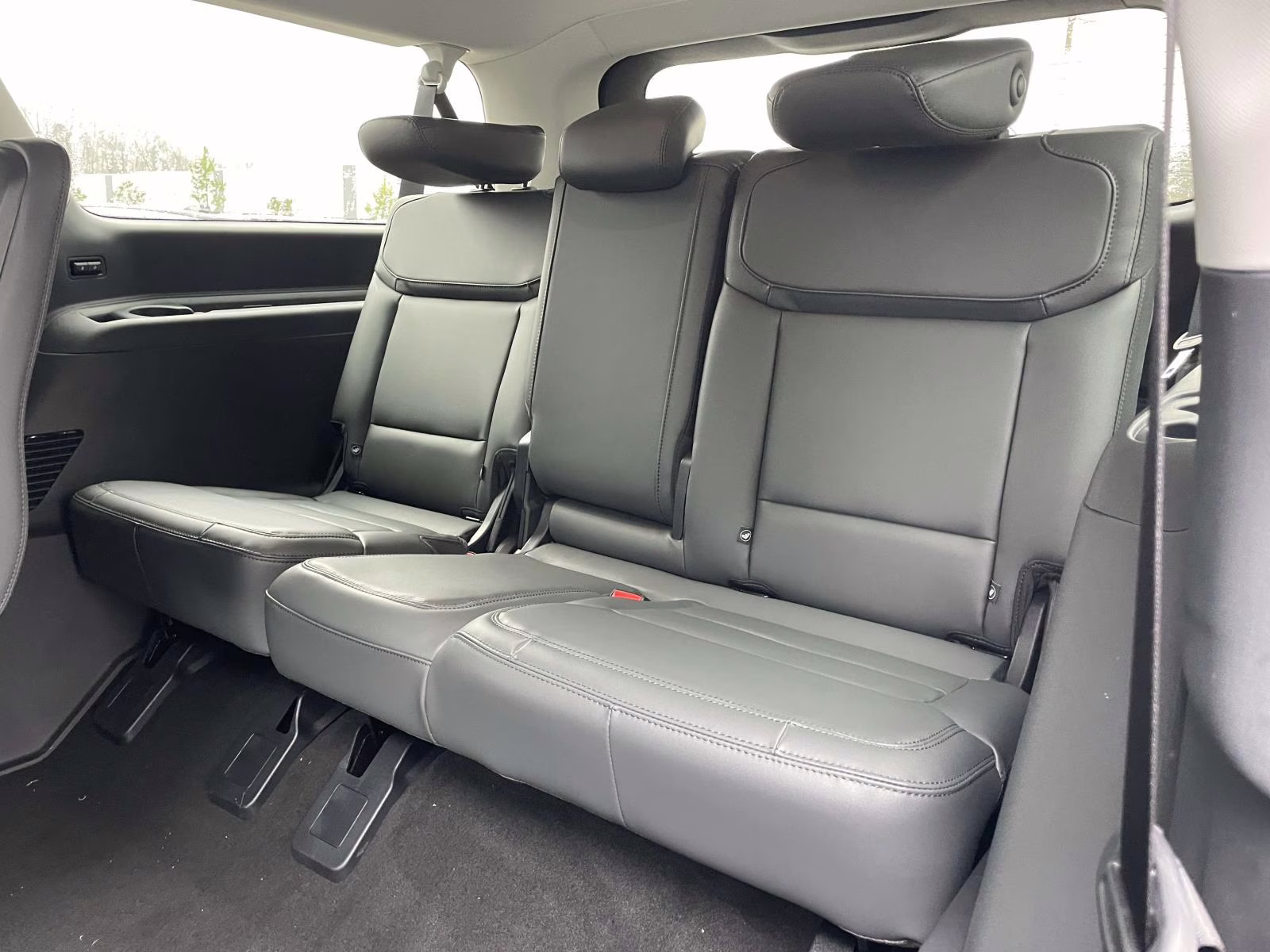 2026 Silver Metallic Ford Expedition Max Active RWD SUV