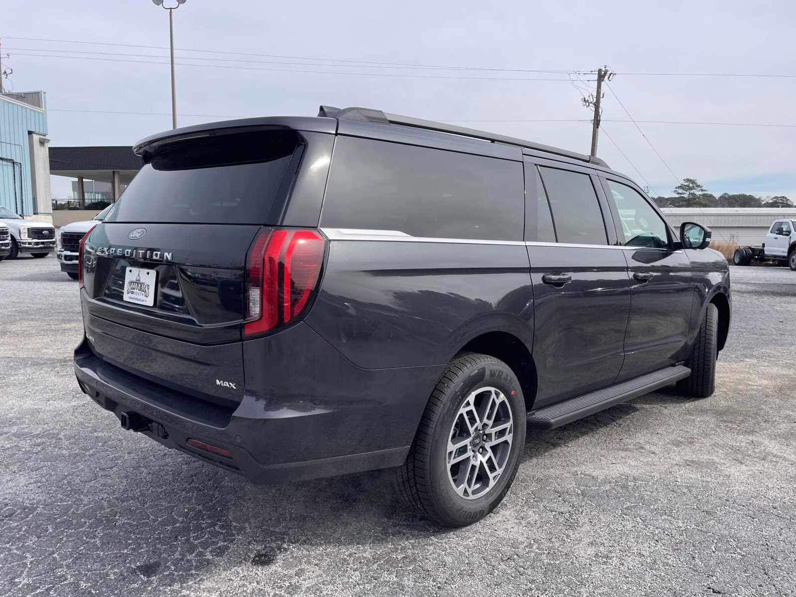2026 Gray Metallic Ford Expedition Max Active RWD SUV