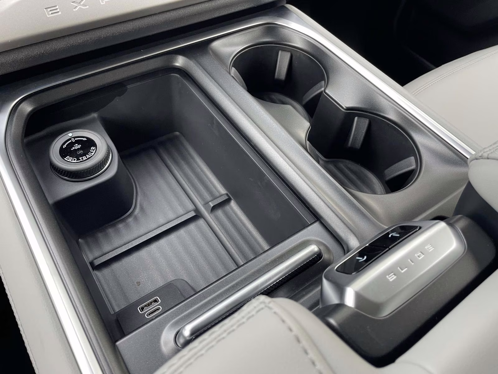 2026 Black Metallic Ford Expedition Max Active RWD SUV