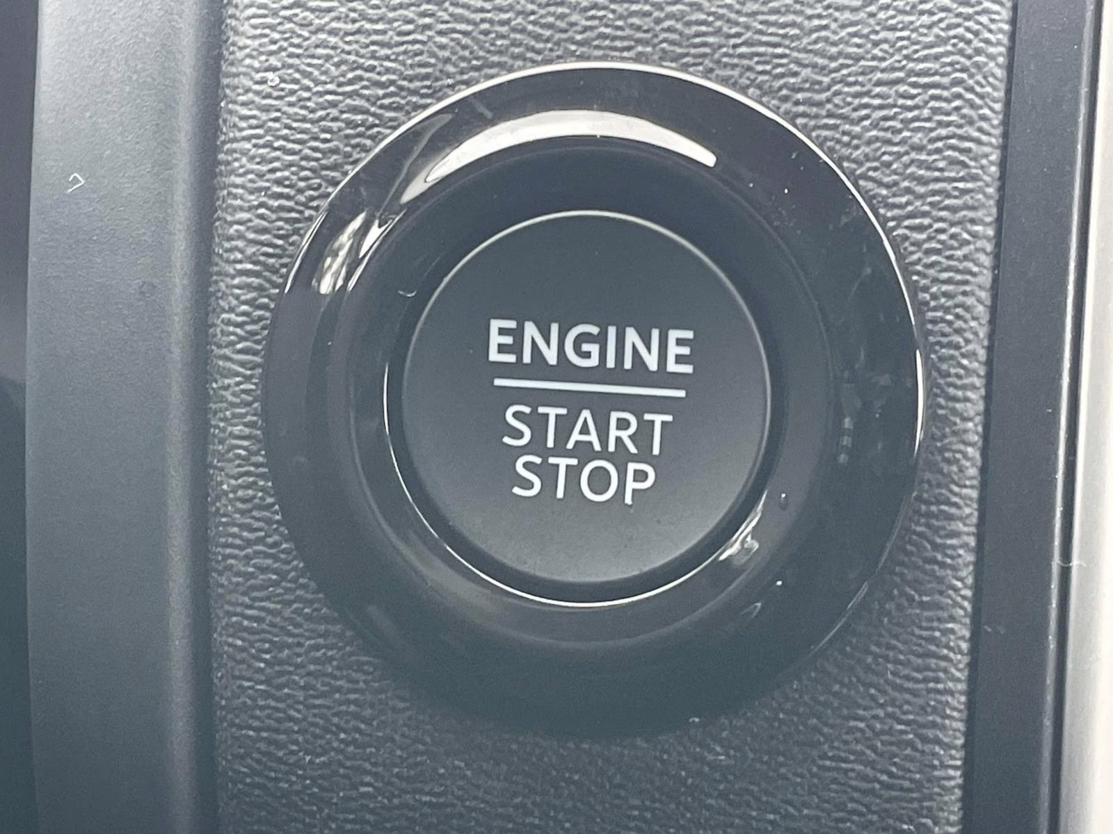 2025 Gray Metallic Ford Expedition Max Active 4X4 SUV