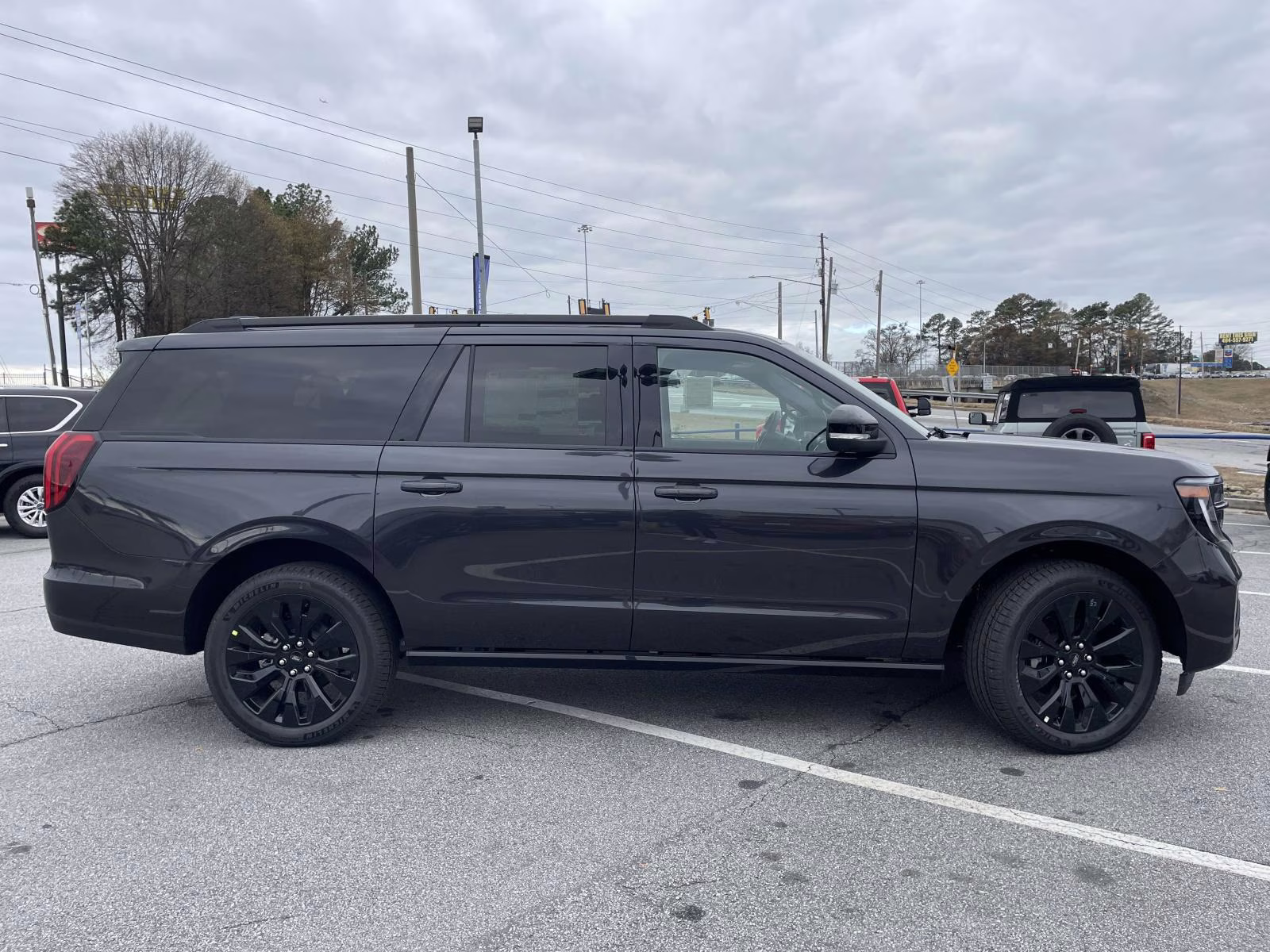 2025 Gray Metallic Ford Expedition Max Platinum 4X4 SUV