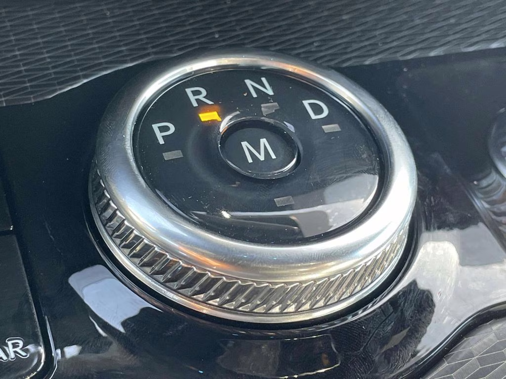 2025 Star White Metallic Tri-Coat Ford Expedition Max Platinum 4X4 SUV