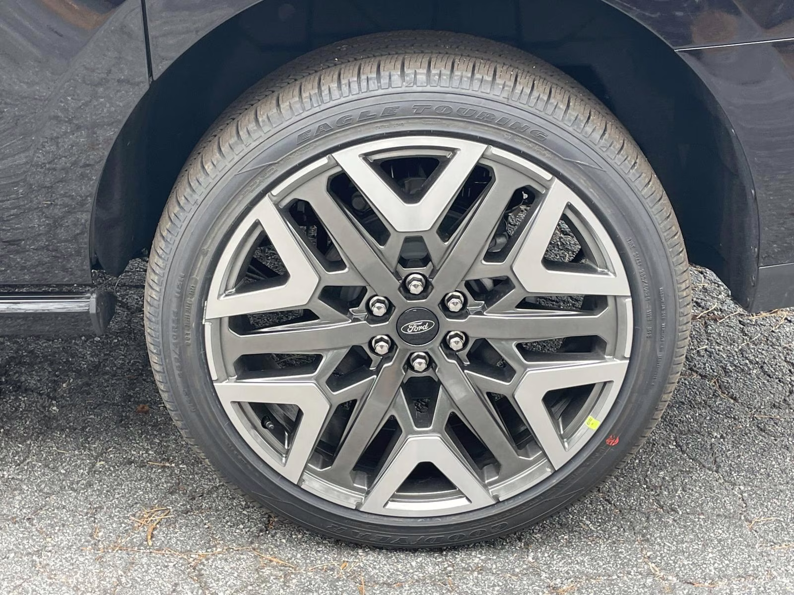 2026 Black Metallic Ford Expedition Max Platinum 4X4 SUV