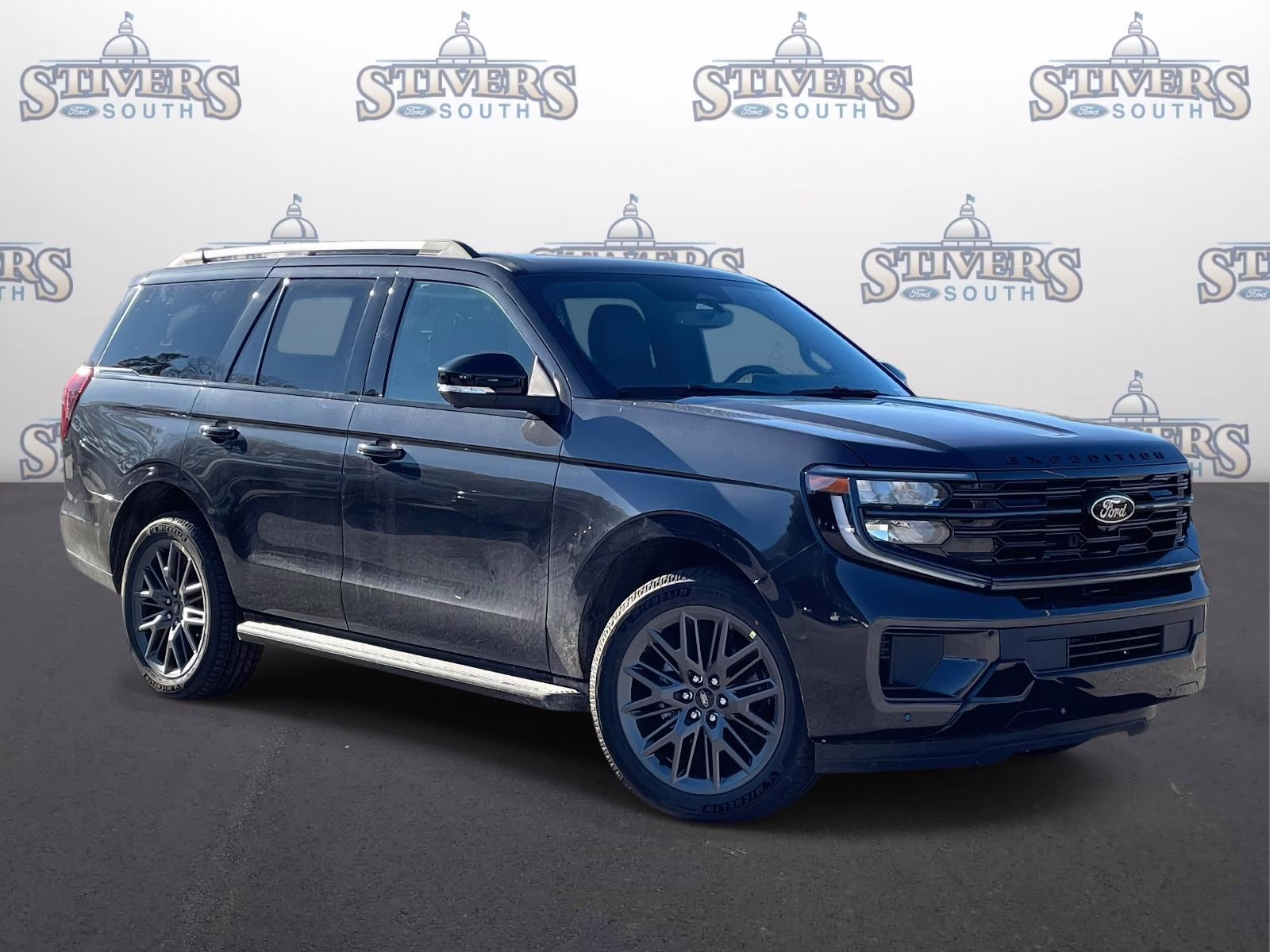 2026 Gray Metallic Ford Expedition Platinum 4X4 SUV