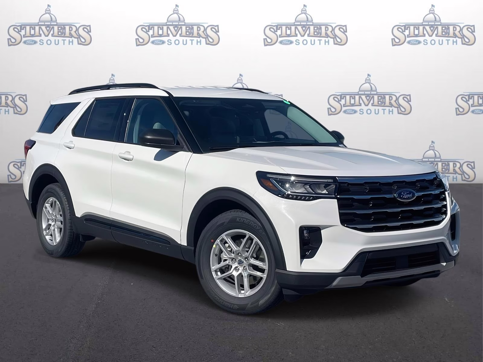 2026 White Metallic Ford Explorer Active RWD SUV