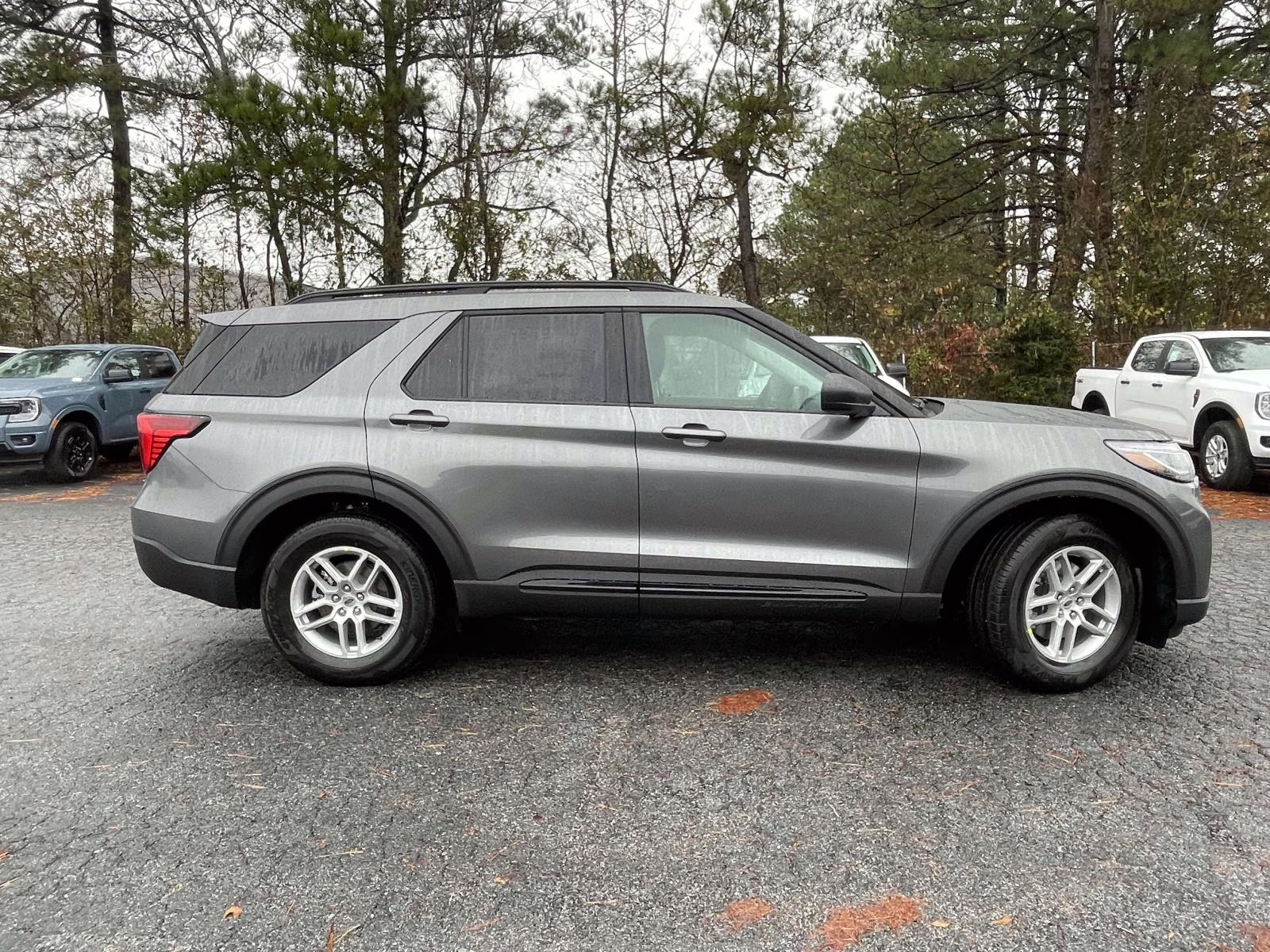 2026 Gray Metallic Ford Explorer Active RWD SUV