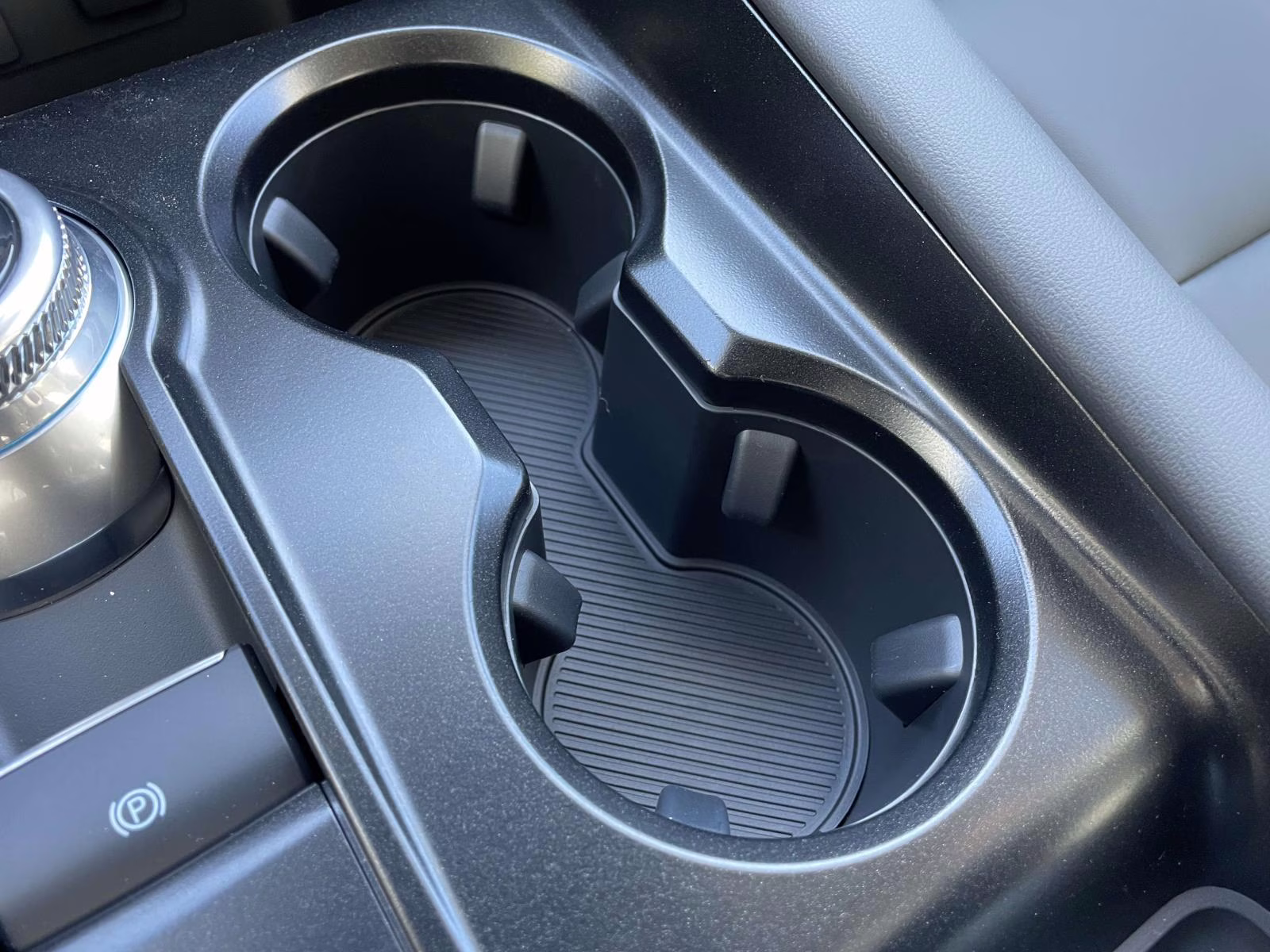 2026 Gray Metallic Ford Explorer Active RWD SUV