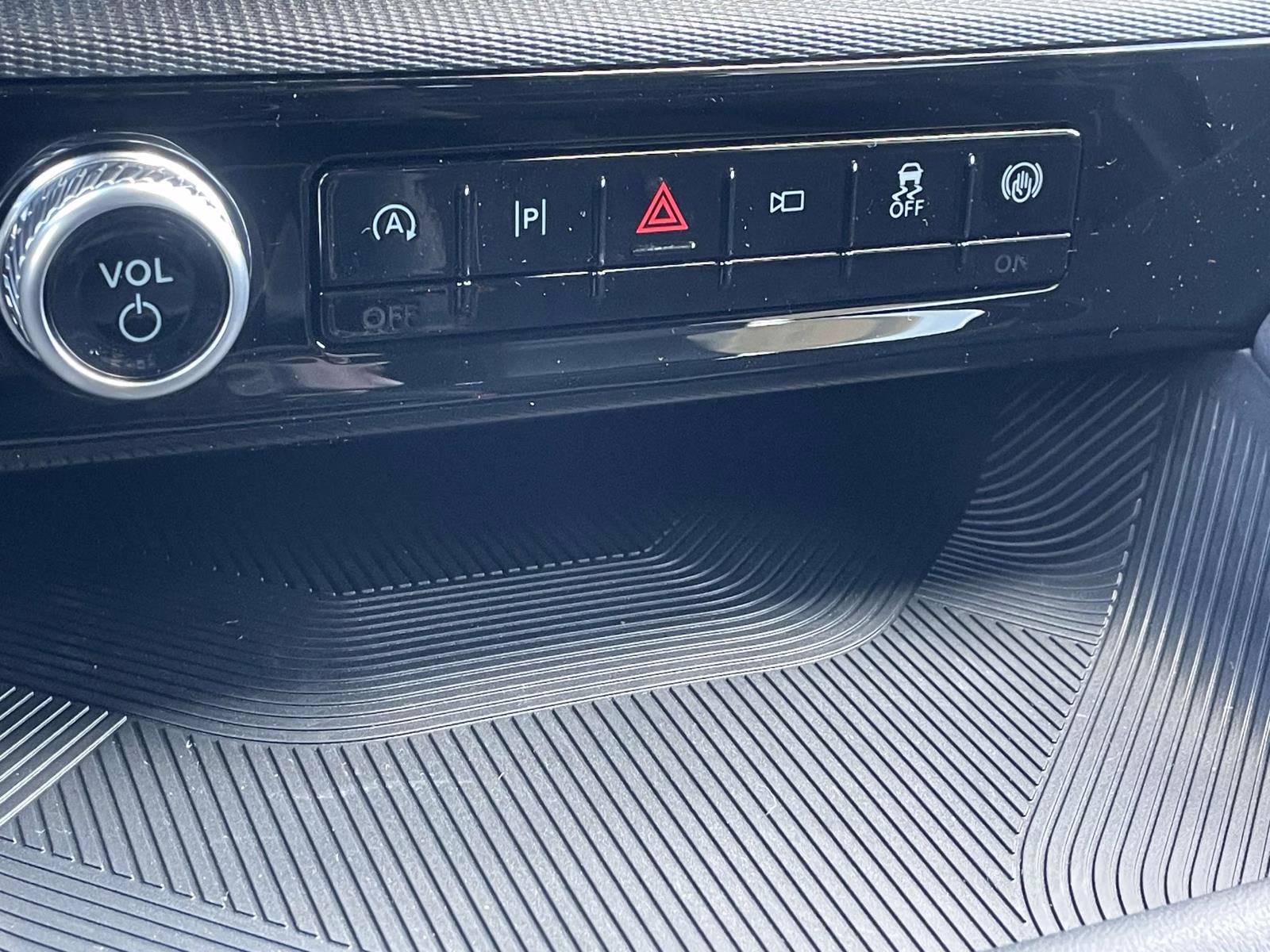 2026 Black Metallic Ford Explorer Tremor 4X4 SUV