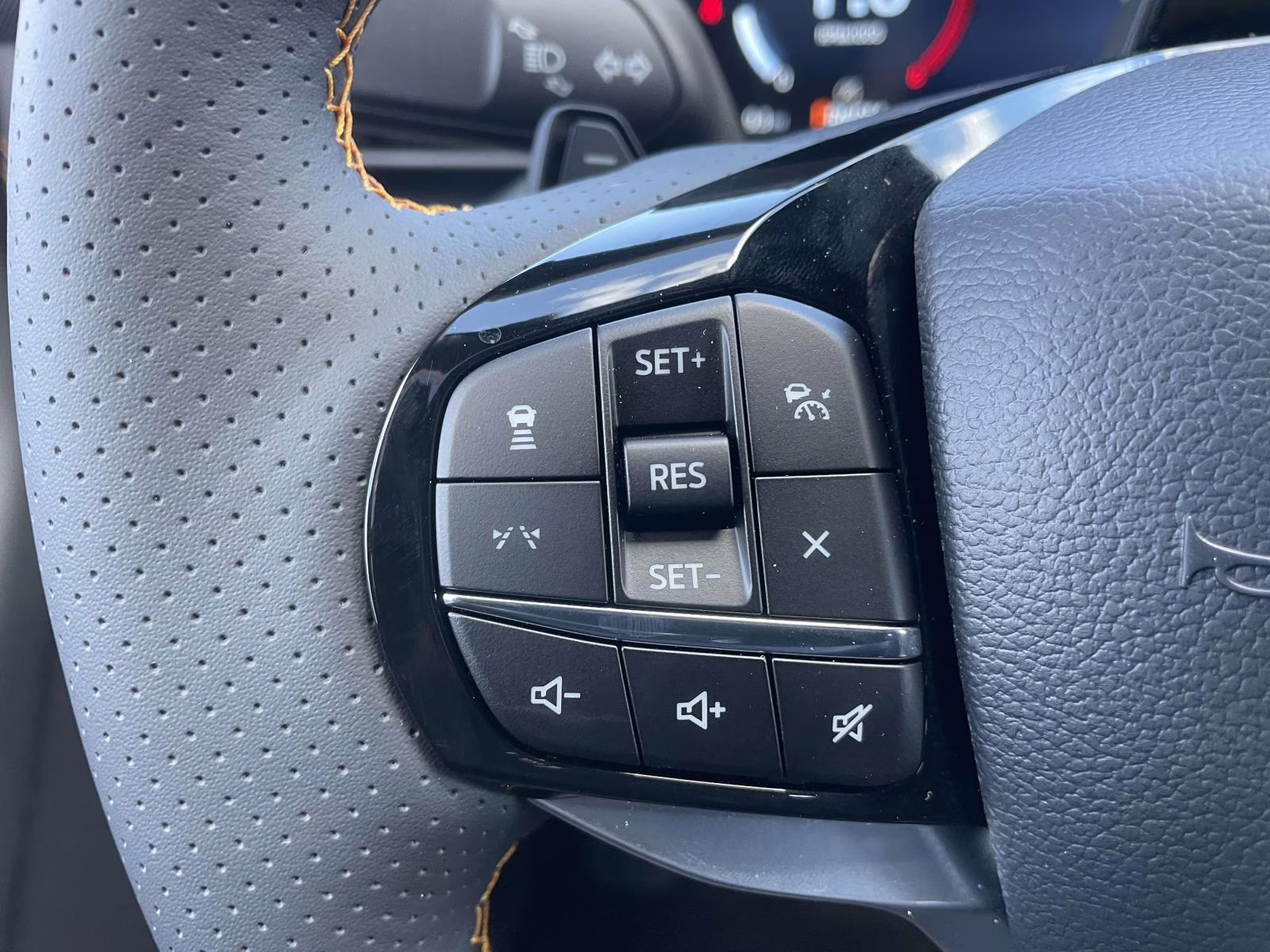 2026 Black Metallic Ford Explorer Tremor 4X4 SUV