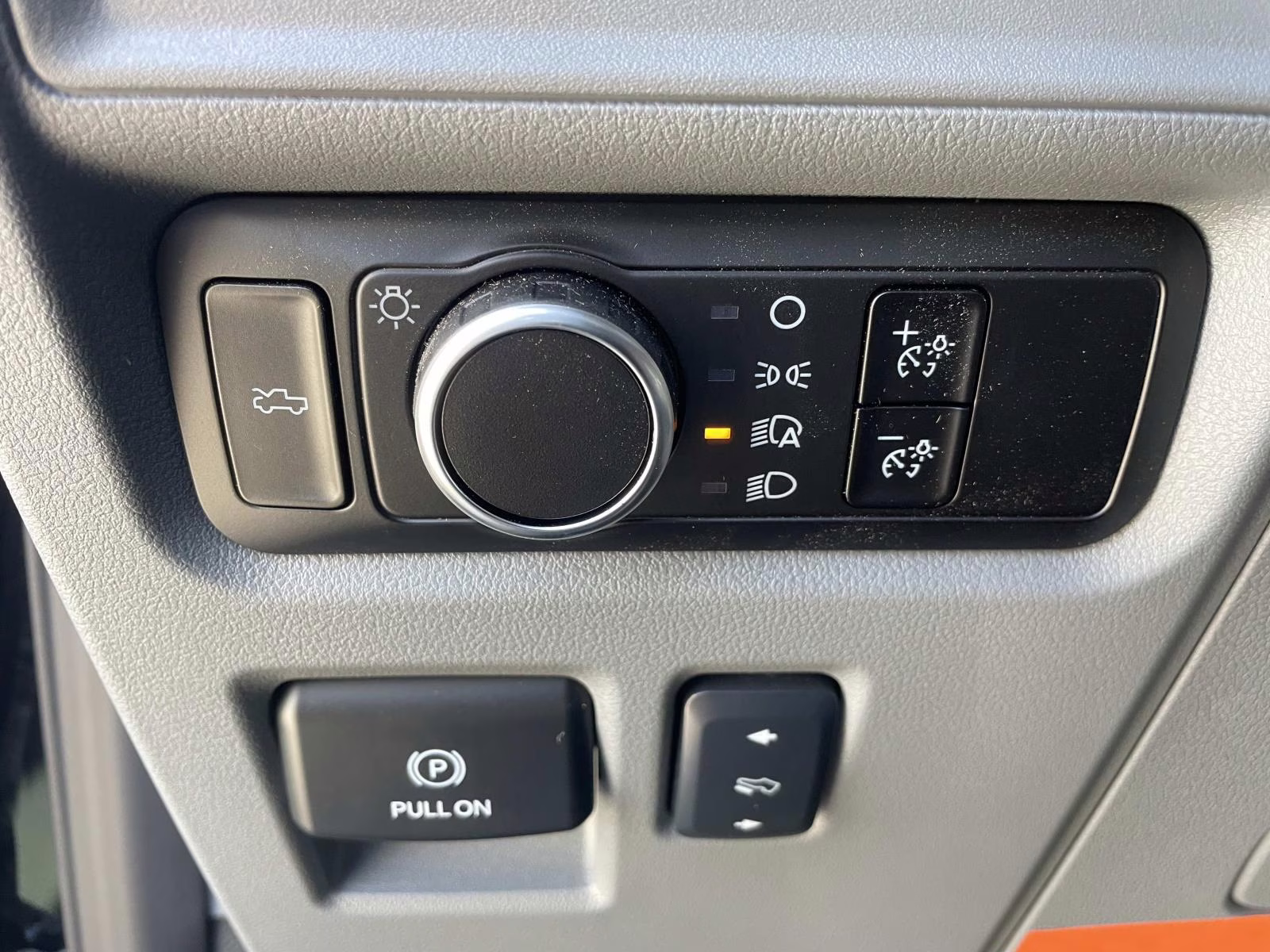 2025 Black Metallic Ford F-150 Lightning Flash AWD Truck