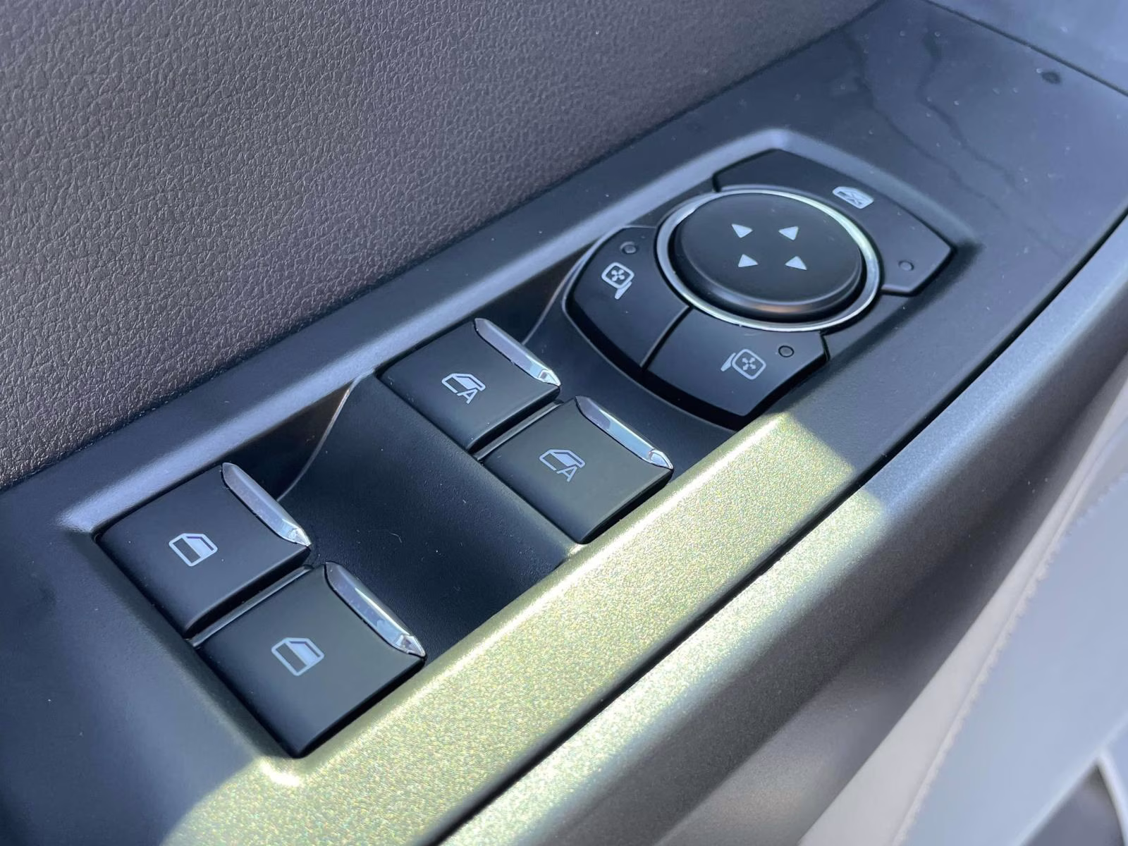 2026 Avalanche Ford Super Duty F-250 SRW XL 4X4 Truck