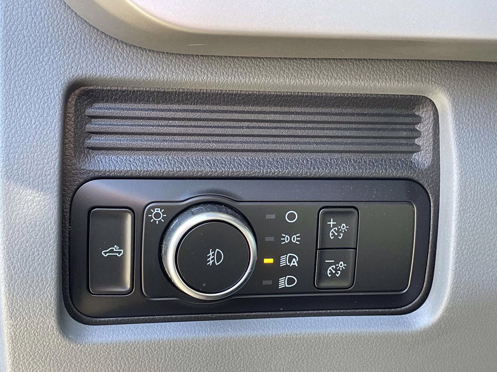 2026 Gray Metallic Ford Super Duty F-250 SRW XL 4X4 Truck