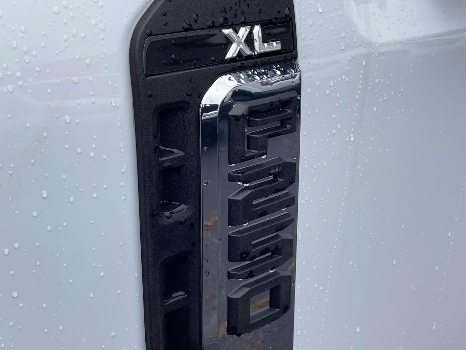 2026 Oxford White Ford Super Duty F-250 SRW XL RWD Truck