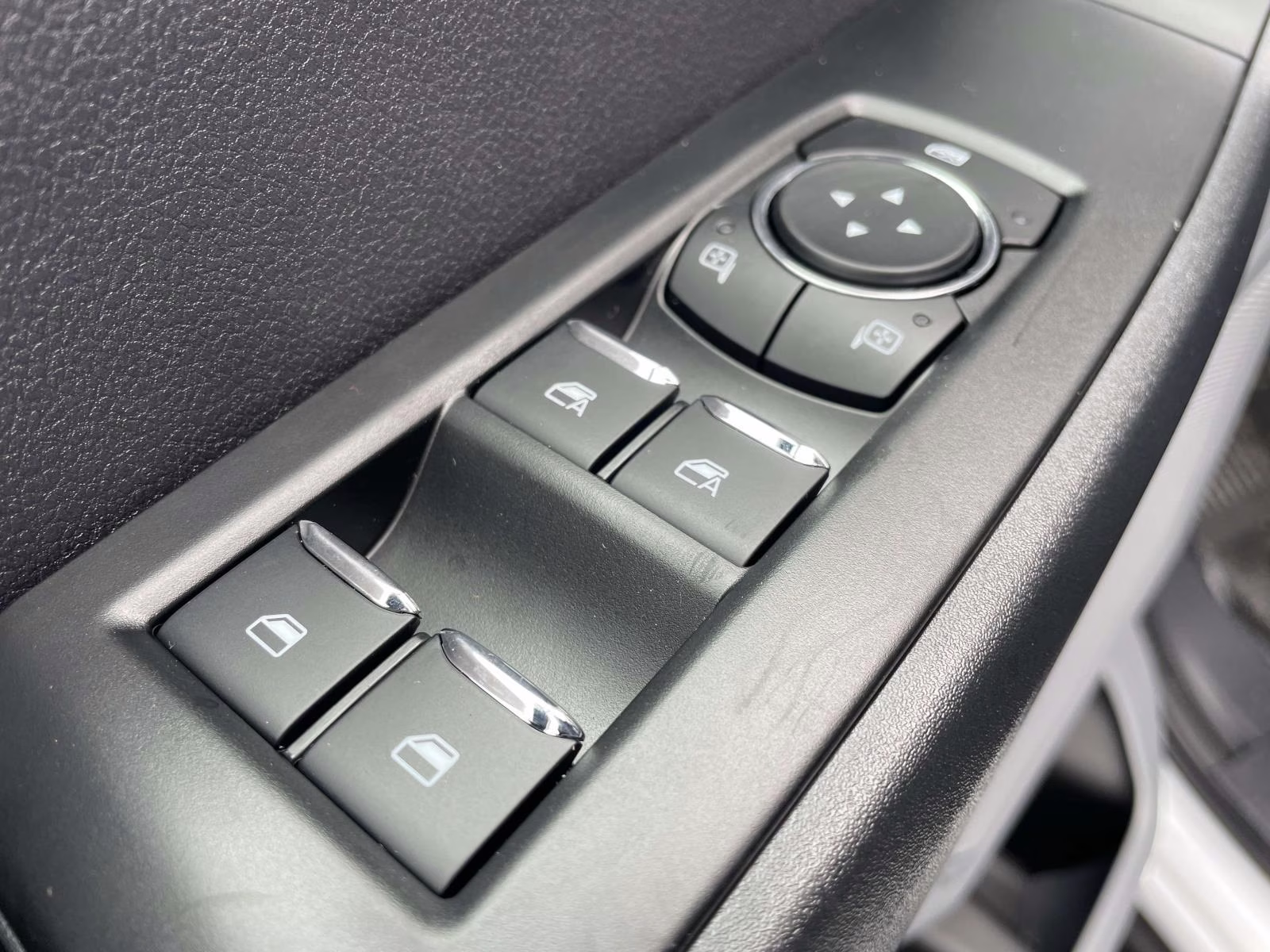 2026 Oxford White Ford Super Duty F-250 SRW XL RWD Truck