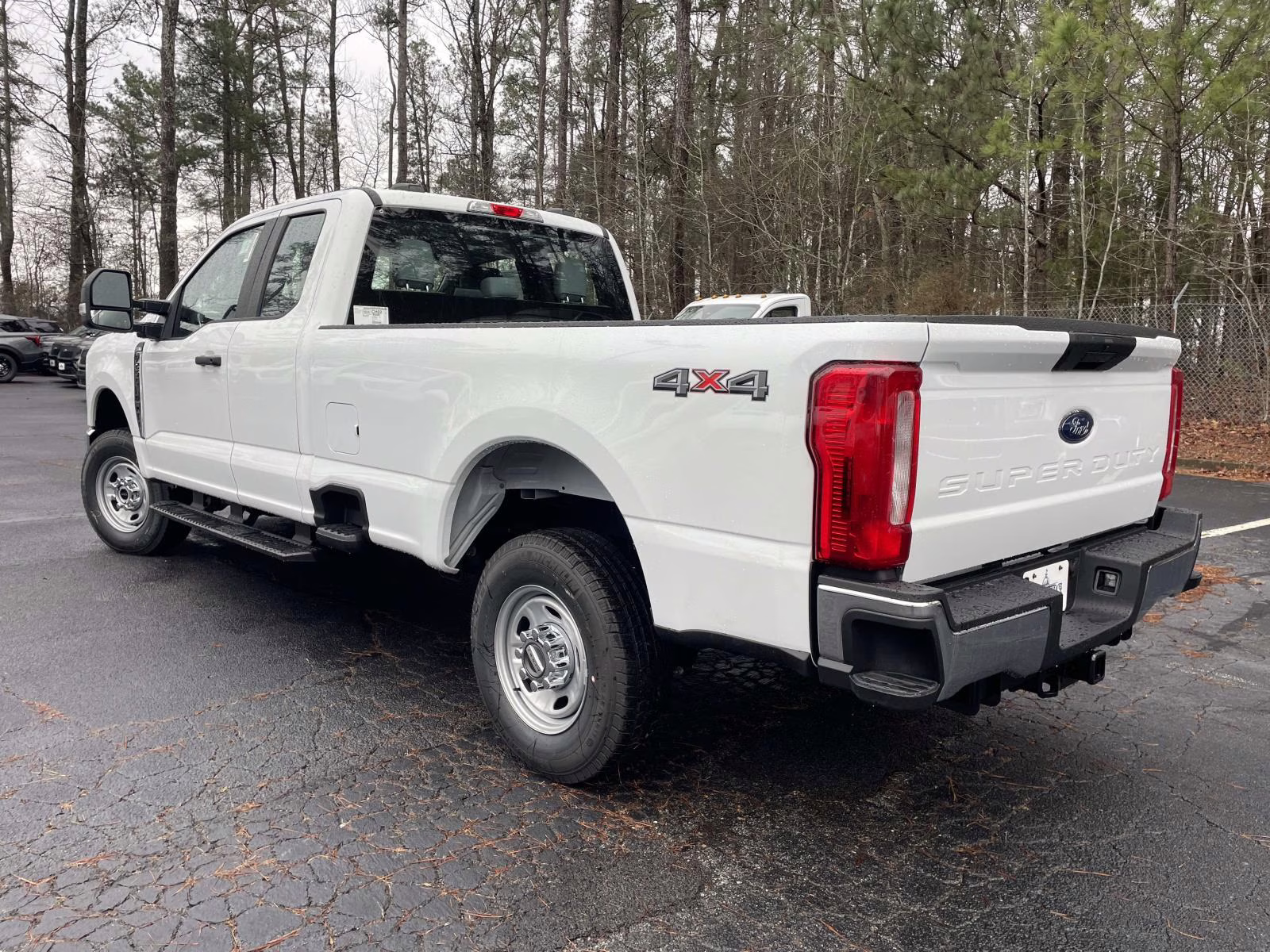 2026 Oxford White Ford Super Duty F-250 SRW XL 4X4 Truck